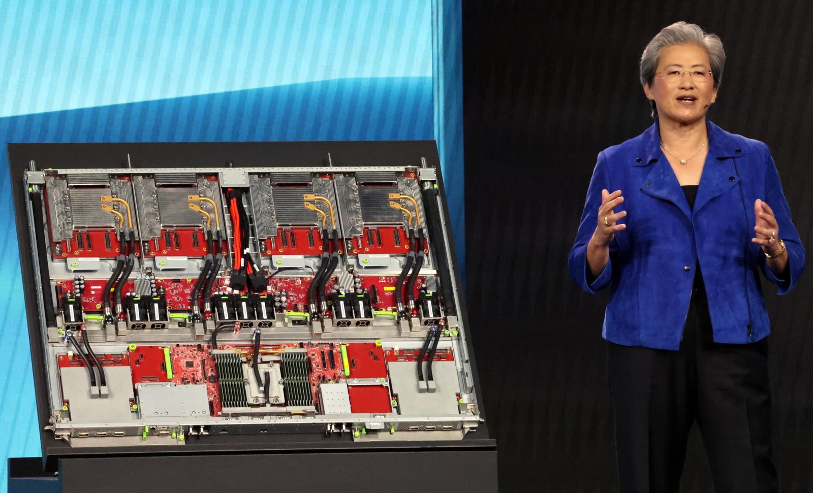 리사 수 AMD 최고경영자(CEO)가 5일(현지시간) 미국 네바다주 라스베이거스 베네치안 호텔에서 ‘CES 2026 개막 기조연설’을 하고 있다.  2026.1.6/뉴스1