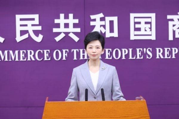 허융첸 중국 상무부 대변인이 정례브리핑에서 발언하고 있다. 2026.01.02. 중국 상무부 사이트