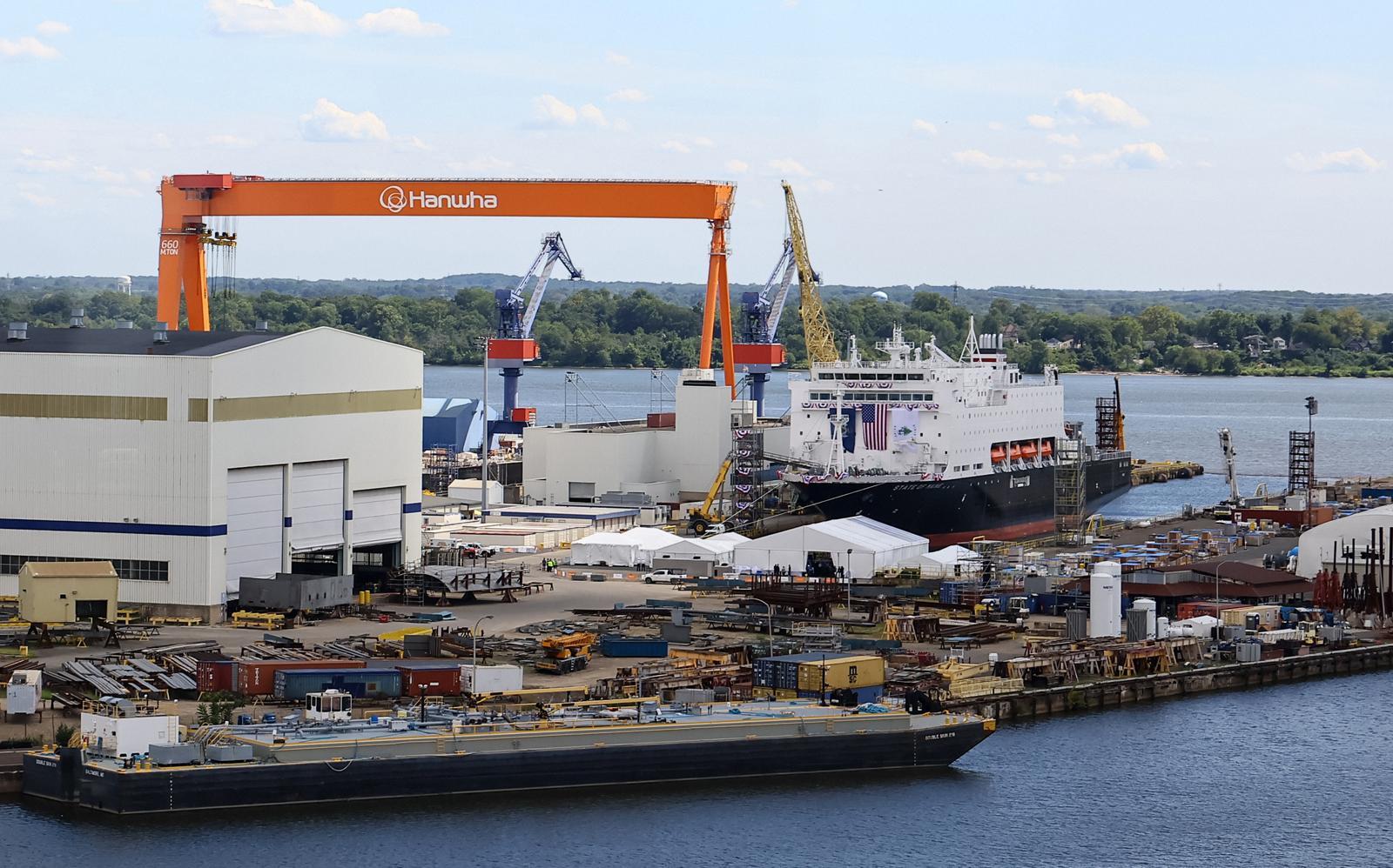 26일(현지 시간) 미국 펜실베이니아주 필라델피아의 한화 필리조선소에 미국 해양청 발주 국가안보 다목적선 ‘스테이트 오브 메인’호가 정박해 있다. 2025.08.27. [필라델피아=뉴시스]