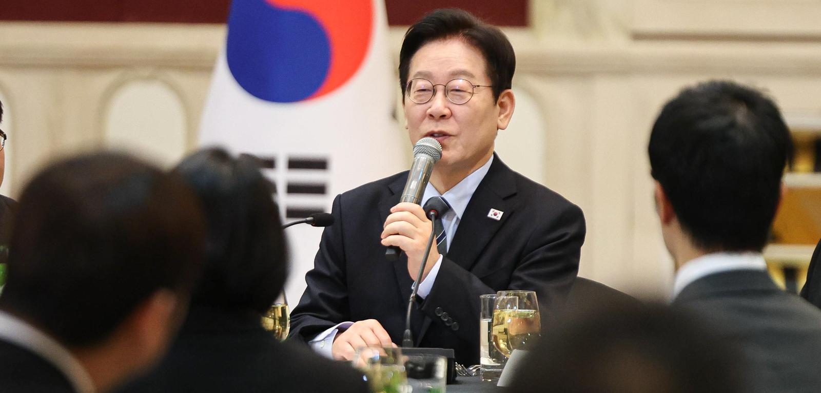 李 지지율 2주새 2%P 오른 61%…민주 39%, 국힘 23%