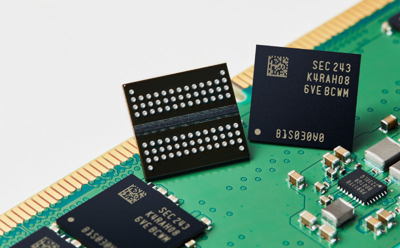 반도체서만 석달간 17조 번 삼성전자… 올 영업익 100조 전망도