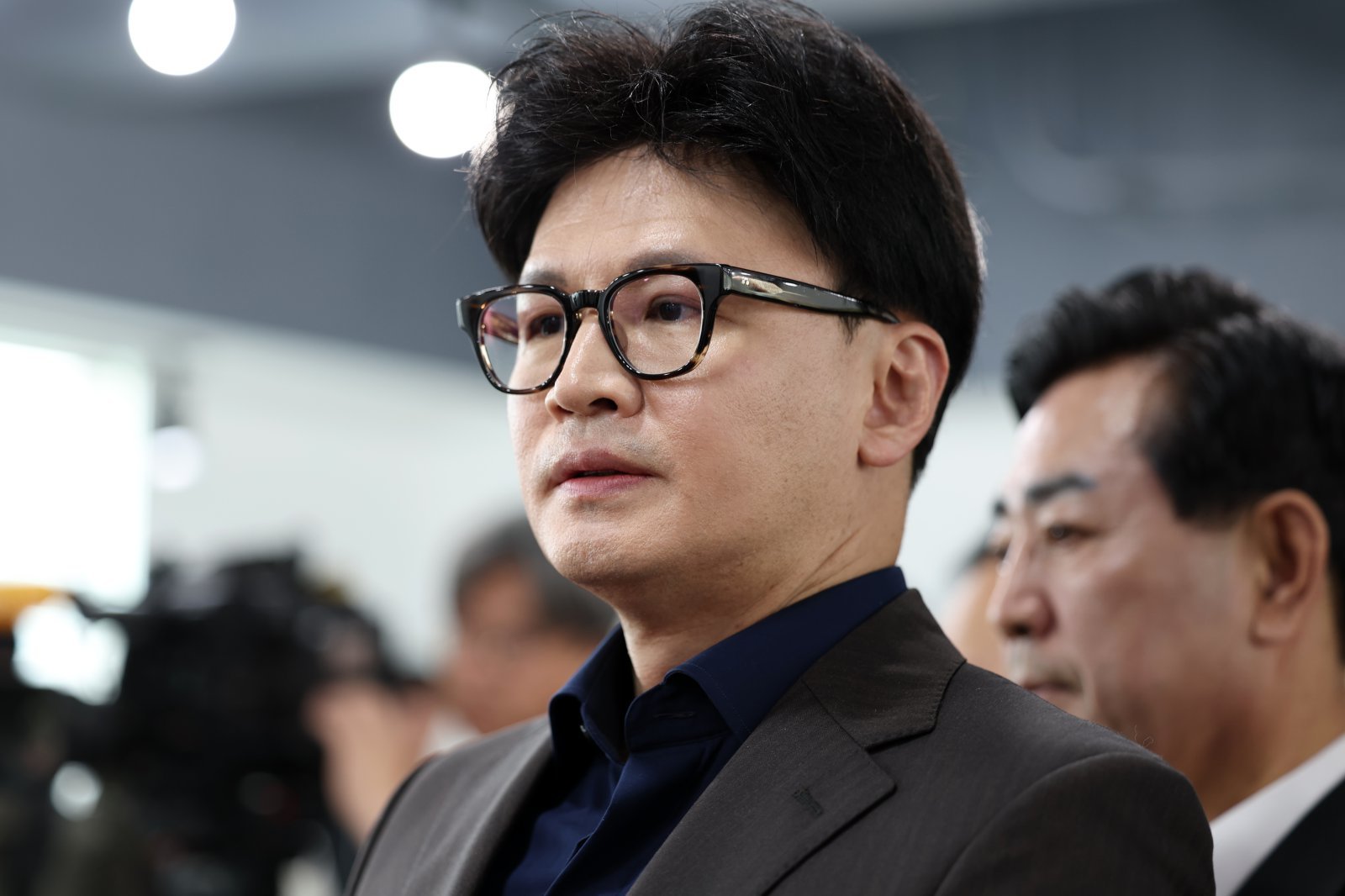 국힘 윤리위 첫 회의 결론 불발…한동훈 징계 놓고 친한계 반발