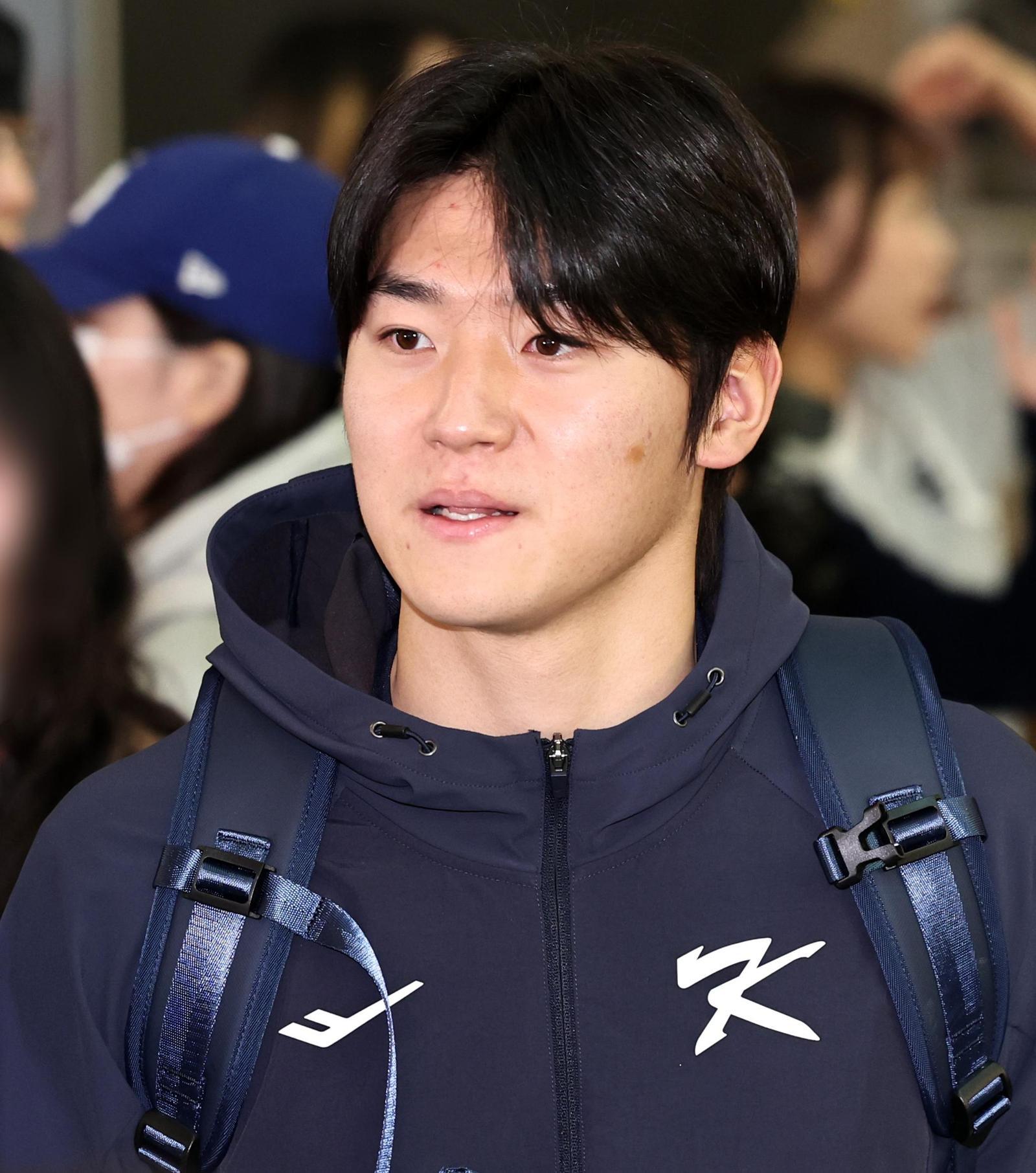 “WBC 기대하세요” 담금질 돌입 9일 공항에 함께 도착한 김도영은 “개인적인 욕심보다는 한국 야구가 더 높이 올라갈 수 있게 팀을 위해 뛰겠다”고 말했다. 인천=뉴시스