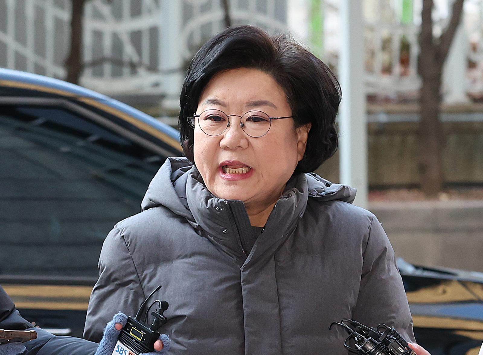이혜훈 기획예산처 장관 후보자가 6일 오전 서울 중구 예금보험공사에 마련된 청문회 준비 사무실로 출근하고 있다. 2026.01.06 서울=뉴시스