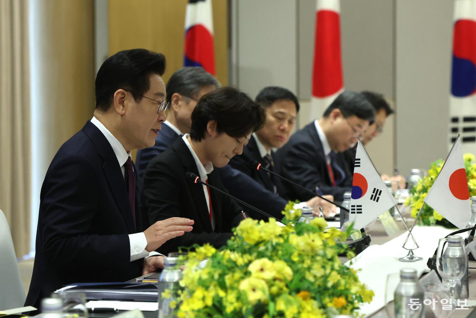이재명 대통령이 13일 일본 나라현 회담장에서 열린 다카이치 사나에 일본 총리와의 확대정상회담에서 모두발언을 하고 있다. 2026.1.13. 송은석 기자 silverstone@donga.com