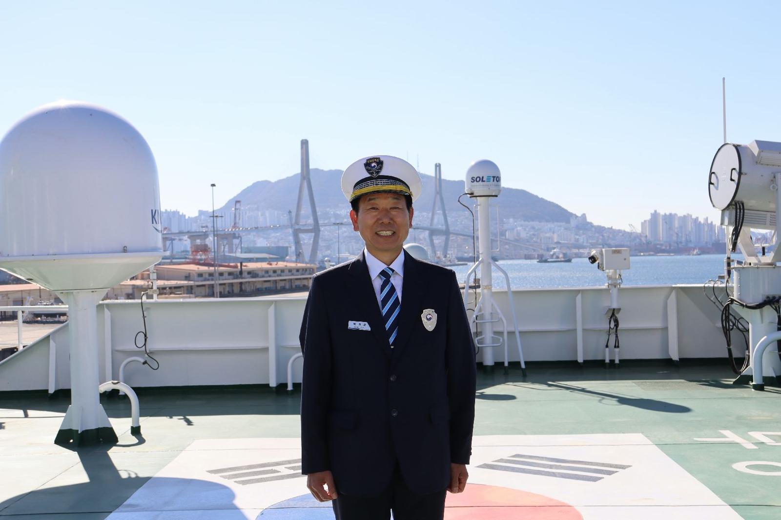 인사혁신처 주관 제11회 대한민국 공무원상(대통령 표창)을 받은 박정균 해양수산부 서해어업관리단 박정균 사무관. 서해 어업관리단 제공