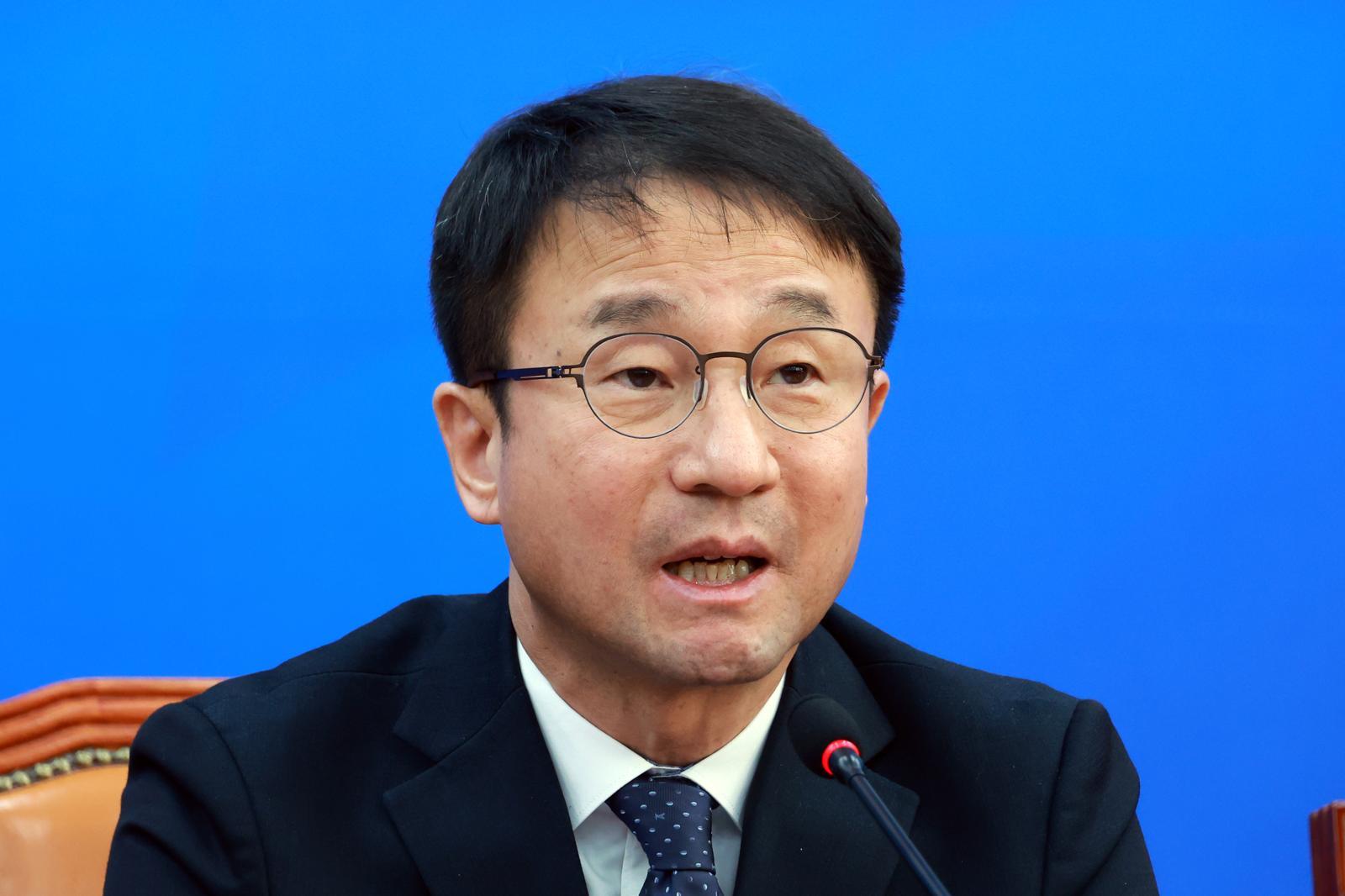 한병도 더불어민주당 원내대표가 13일 서울 여의도 국회에서 열린 원내대책회의에서 발언하고 있다. 2026.01.13. 뉴시스