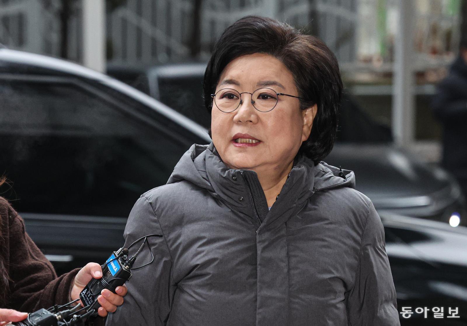 이혜훈 초대 기획예산처 장관 후보자가 16일 오전 서울 중구 예금보험공사에 마련된 인사청문회 준비 사무실로 출근하고 있다. 이한결 기자 always@donga.com