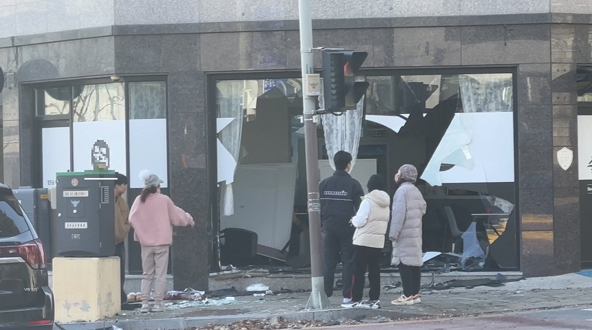 공주 신관동 교통사고 현장. 공주소방서 제공