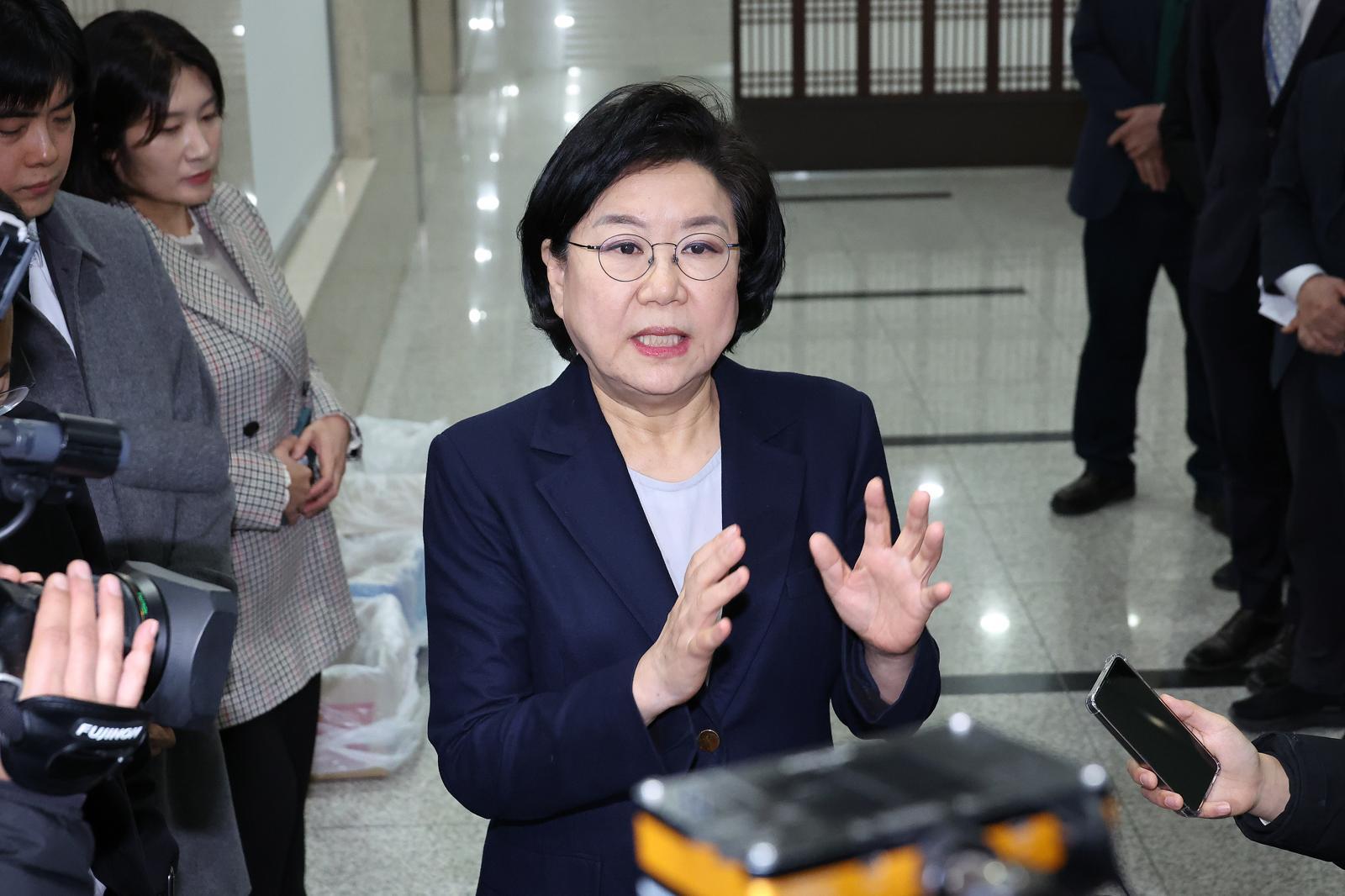 인사청문회 출석을 위해 서울 여의도 국회를 찾은 이혜훈 기획예산처 장관 후보자가 19일 입장을 밝히고 있다. 2026.1.19/뉴스1