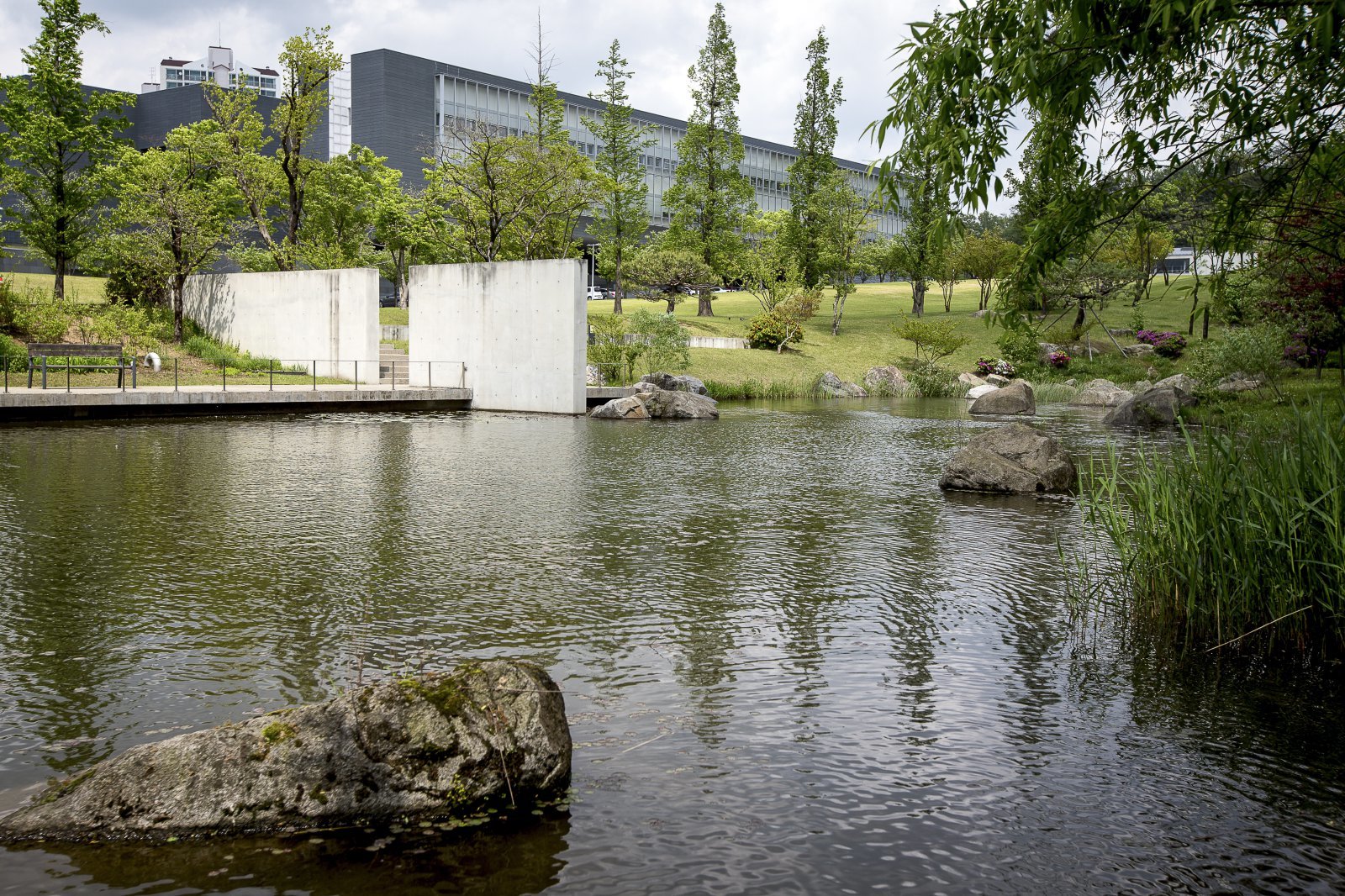 경기 용인 아모레퍼시픽 R&I 센터 ⓒ양해남