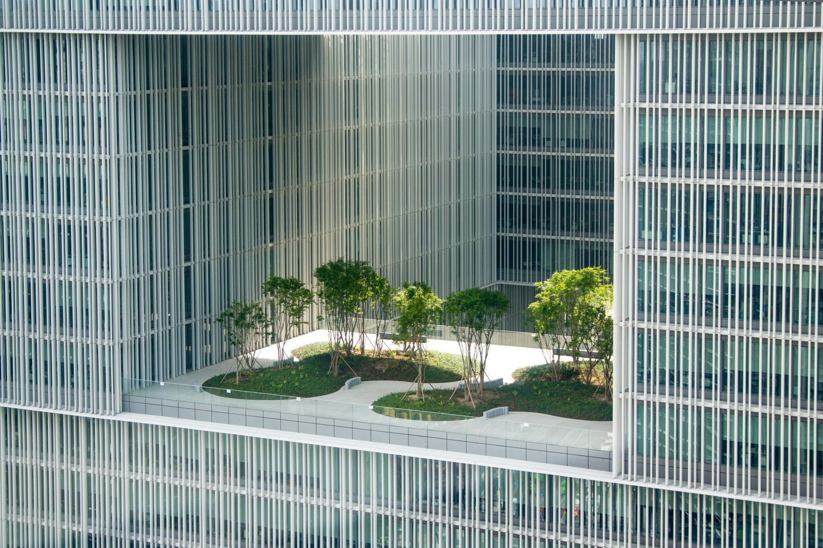 서울 용산구 아모레퍼시픽 본사 5층 공중정원. ⓒ임한솔