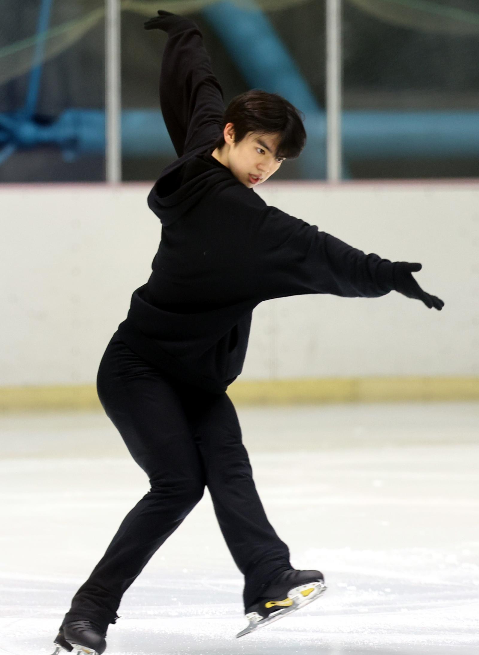 2026 밀라노·코르티나담페초 동계 올림픽 출전권을 획득한 피겨 스케이팅 남자 싱글 차준환 선수가 6일 오전 서울 태릉선수촌실내빙상장에서 훈련을 하고 있다. 2026.01.06. 서울=뉴시스