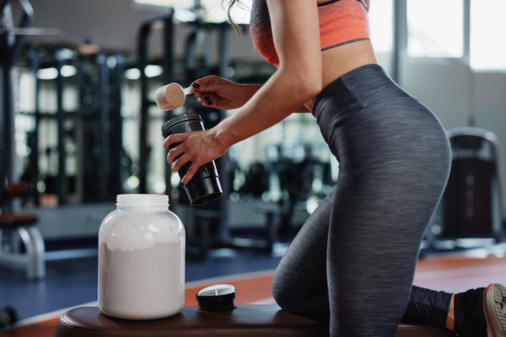 근육량을 늘리기 위한 운동을 할 땐 평소보다 더 많은 단백질 섭취가 필요하다. 단, 보충제보다는 자연 식품에서 얻는 게 바람직하다. 사진=게티이미지코리아.