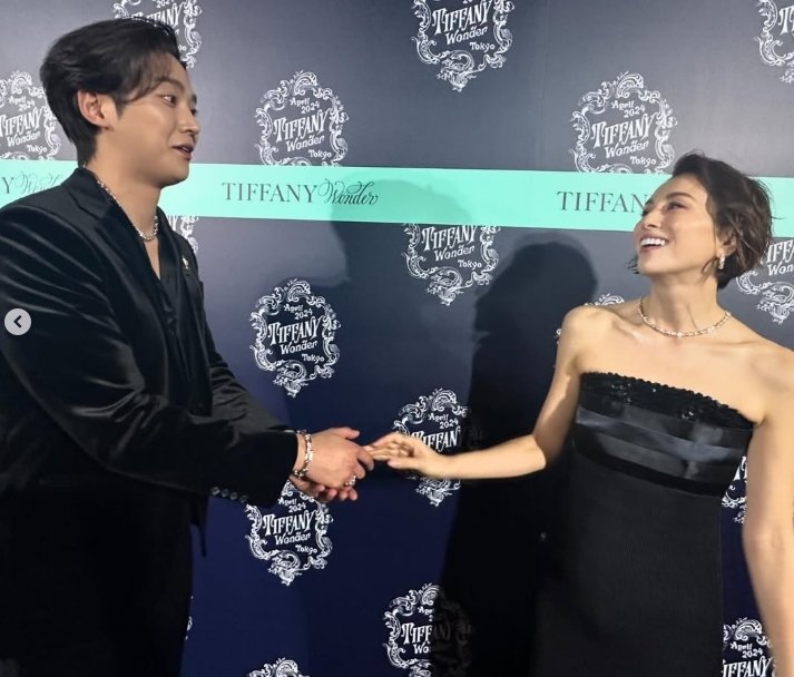 요네쿠라 료코. 기사 내용과 무관