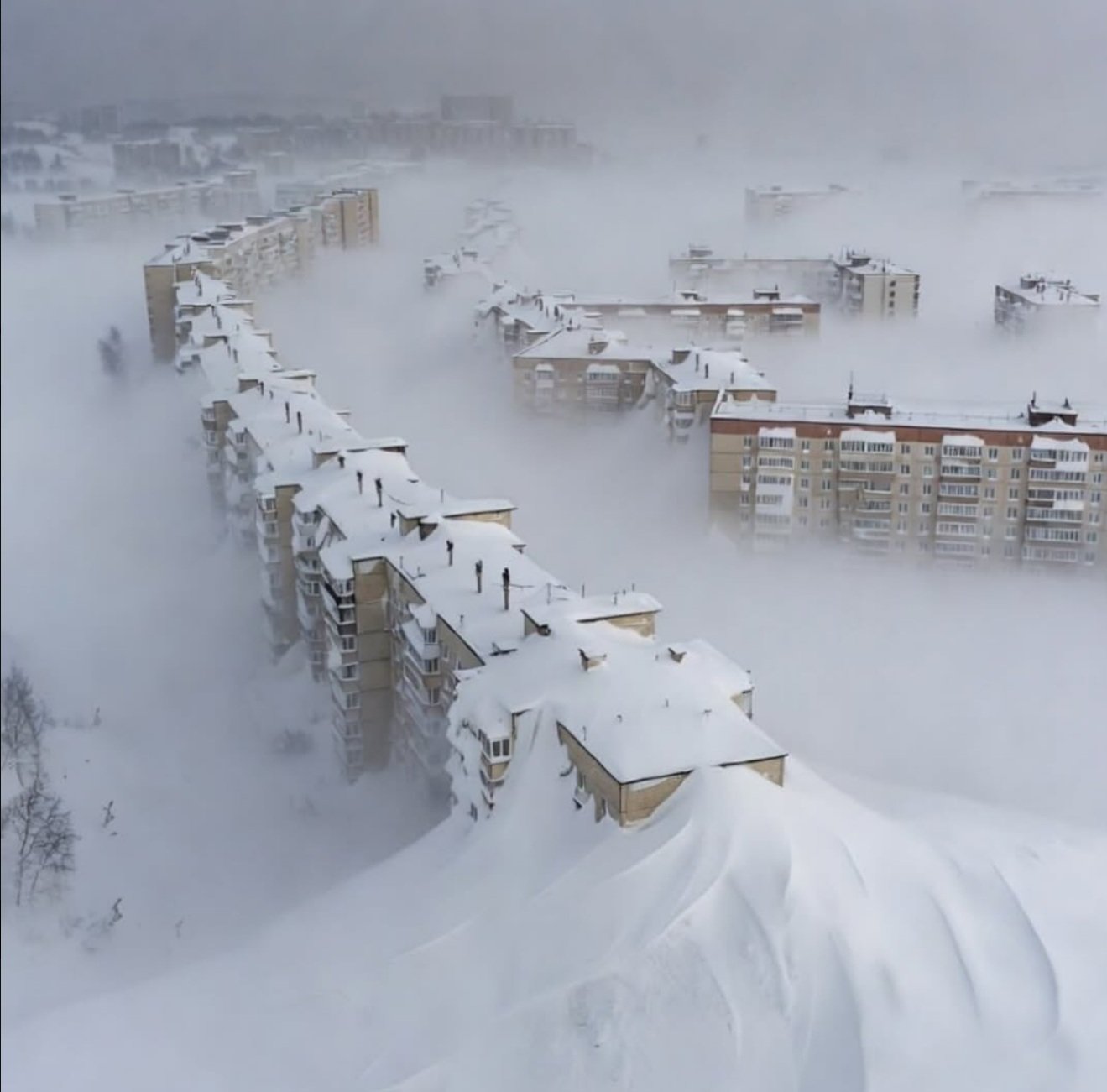 러시아 극동 캄차카 반도에 폭설이 덮친 모습. X캡처