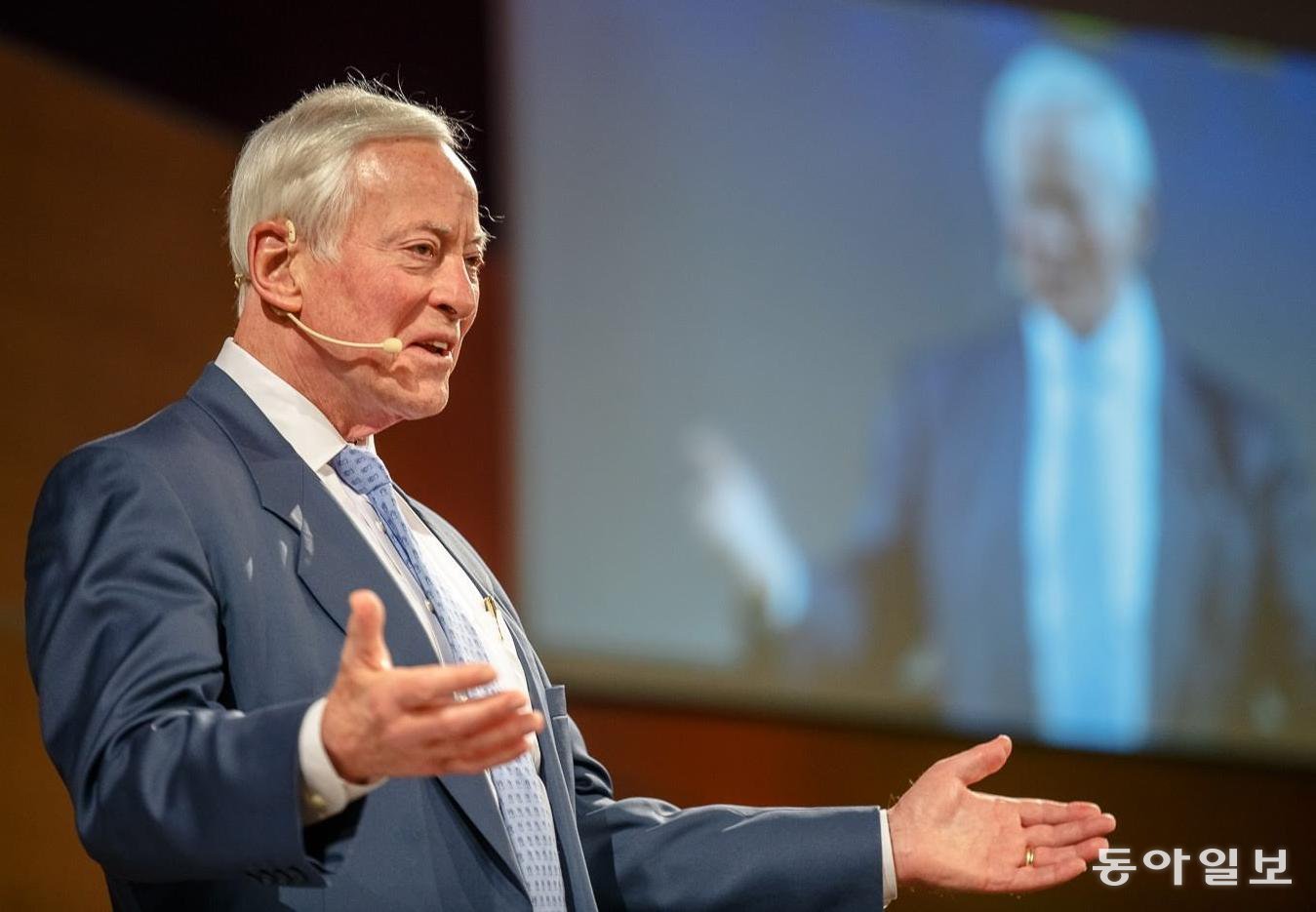 고교 중퇴 후 접시닦이에서 백만장자로…“생각만 말고 행동하라”[손효림의 베스트셀러 레시피]