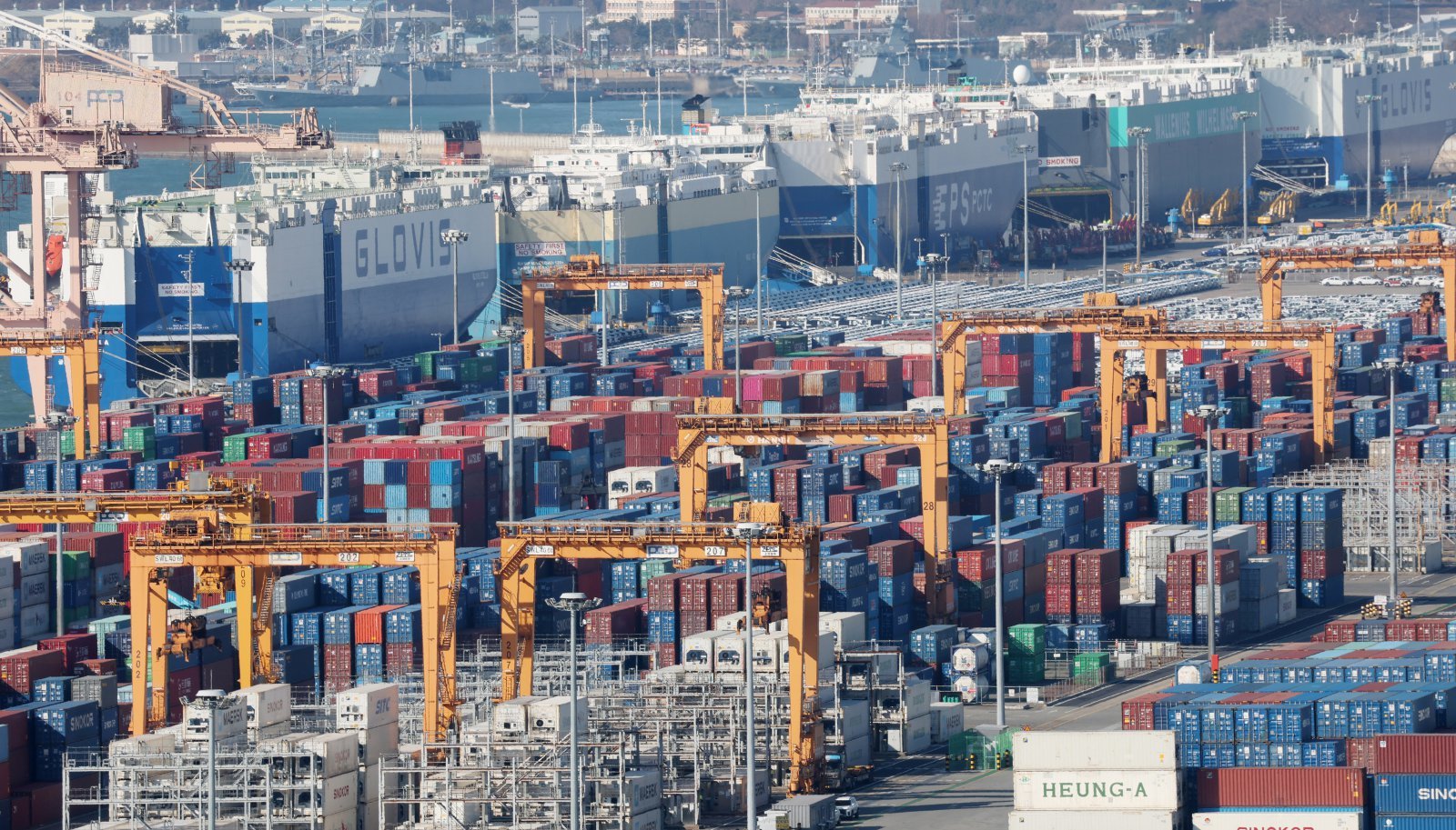 작년 韓 성장률 1.0% 턱걸이…‘건설 한파’에도 수출·소비 선방