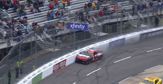 현실에 등장한 ‘벽 타기’ / 사진 = 나스카 공식 유튜브