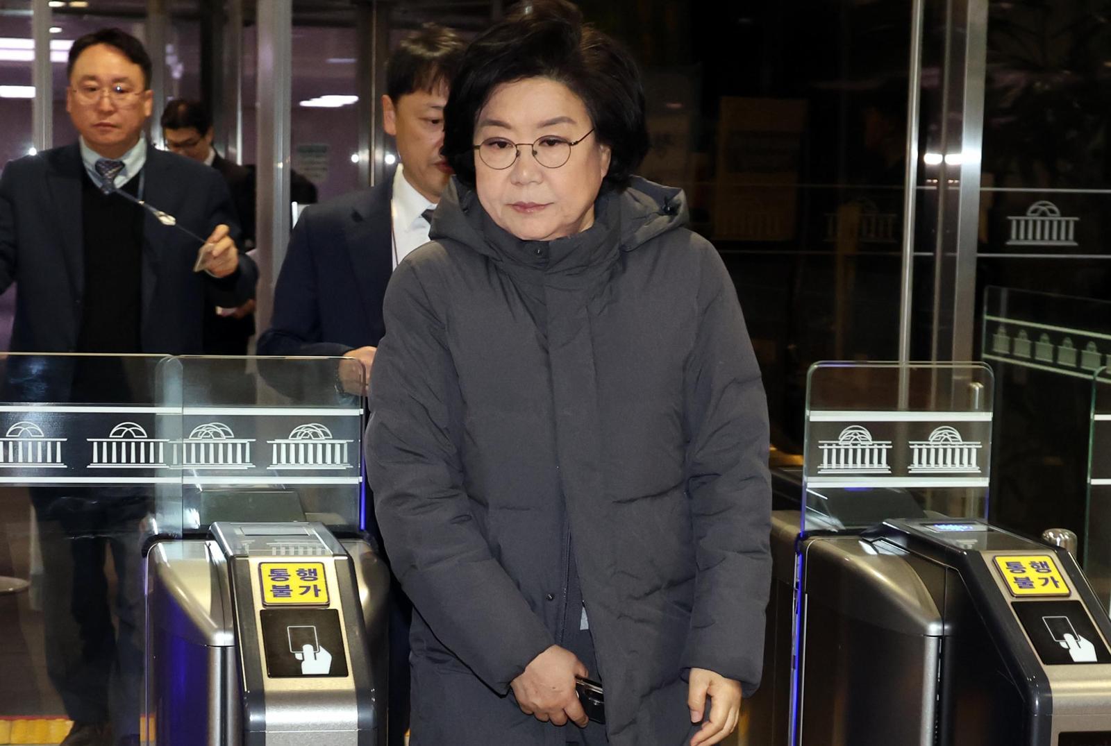 이혜훈 기획예산처 장관 후보자가 23일 오전 서울 여의도 국회에서 열리는 인사청문회에 참석하기 위해 대기실로 이동하고 있다.  2026.01.23. 뉴시스