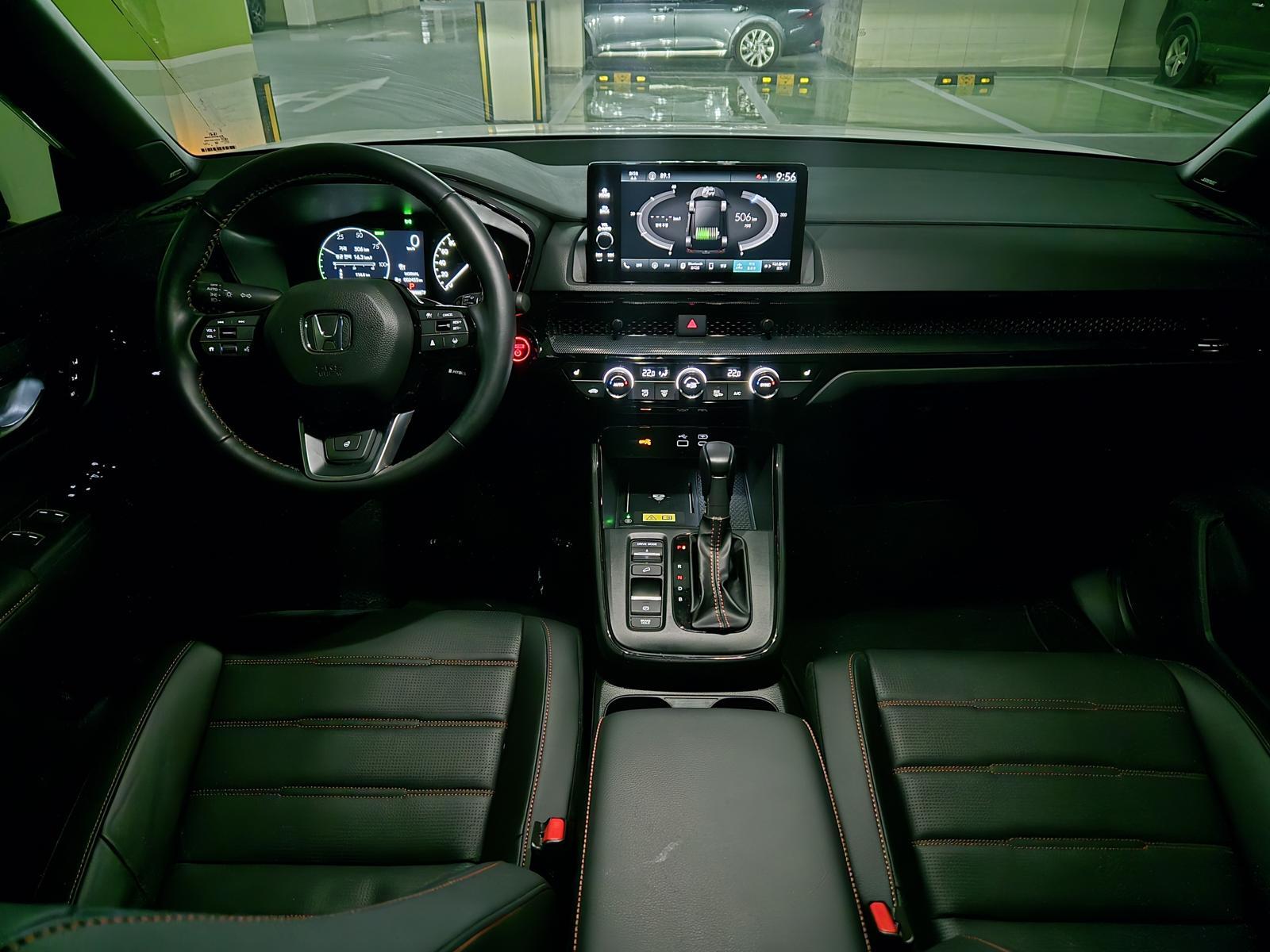 혼다의 준중형 SUV ‘CR-V’의 6세대 부분변경 모델인 ‘뉴 CR-V 하이브리드’의 1열 실내 모습. 2026.01.19/뉴스1