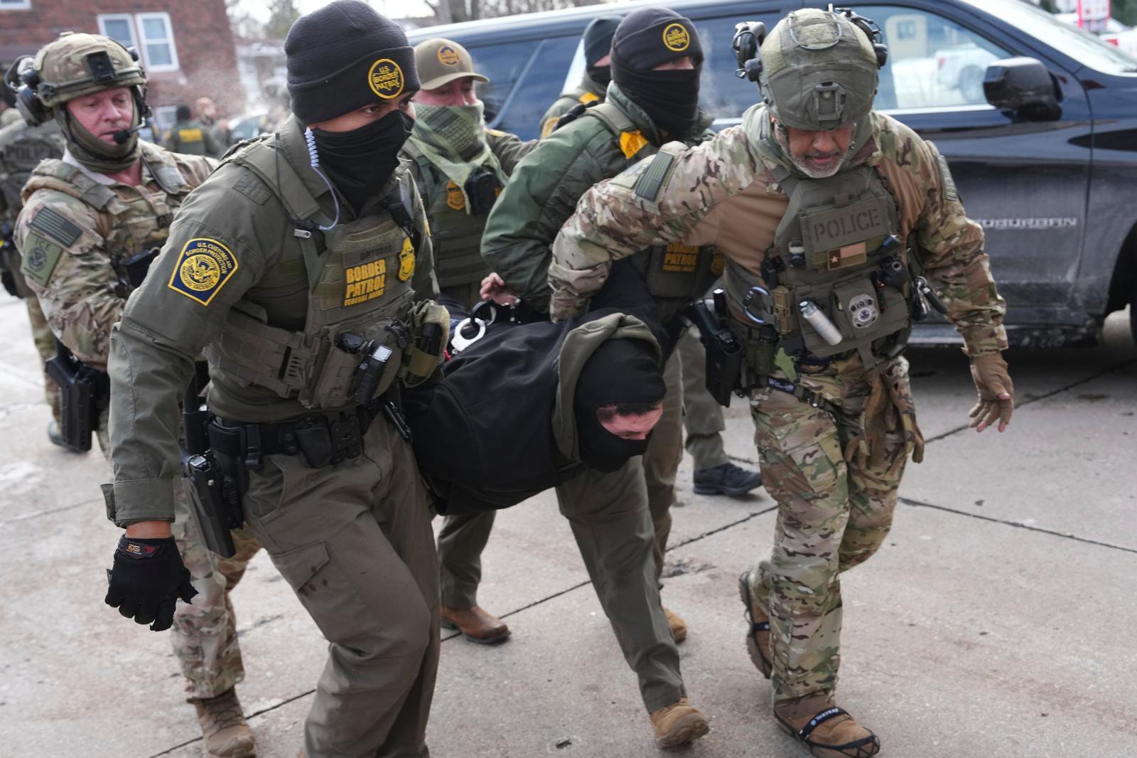 美미네소타서 또 연방요원 총격에 남성 사망…시위 격화될 듯