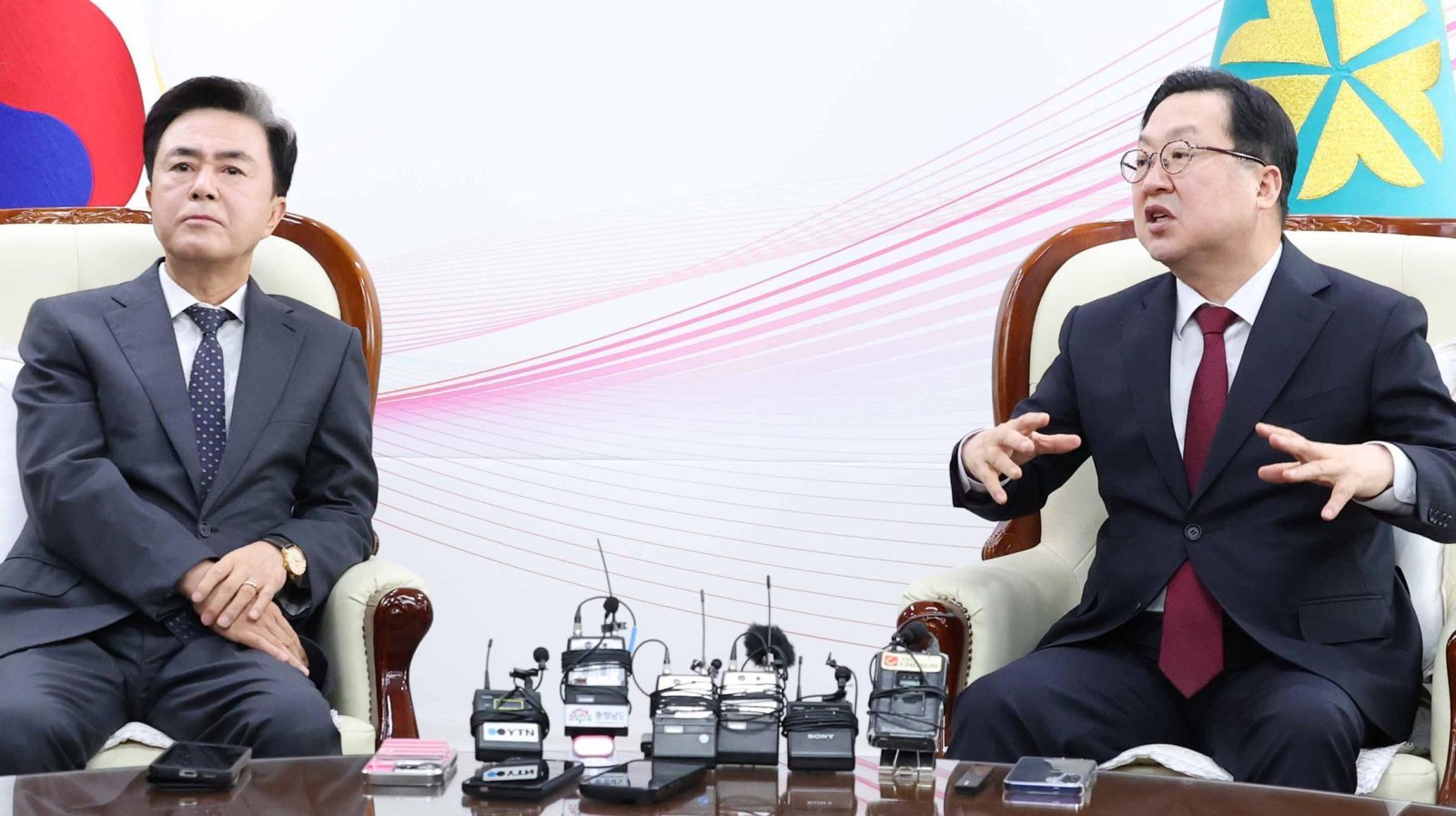 대전-충남 “행정통합 정부 지원 부실”… 재의결 가능성 거론