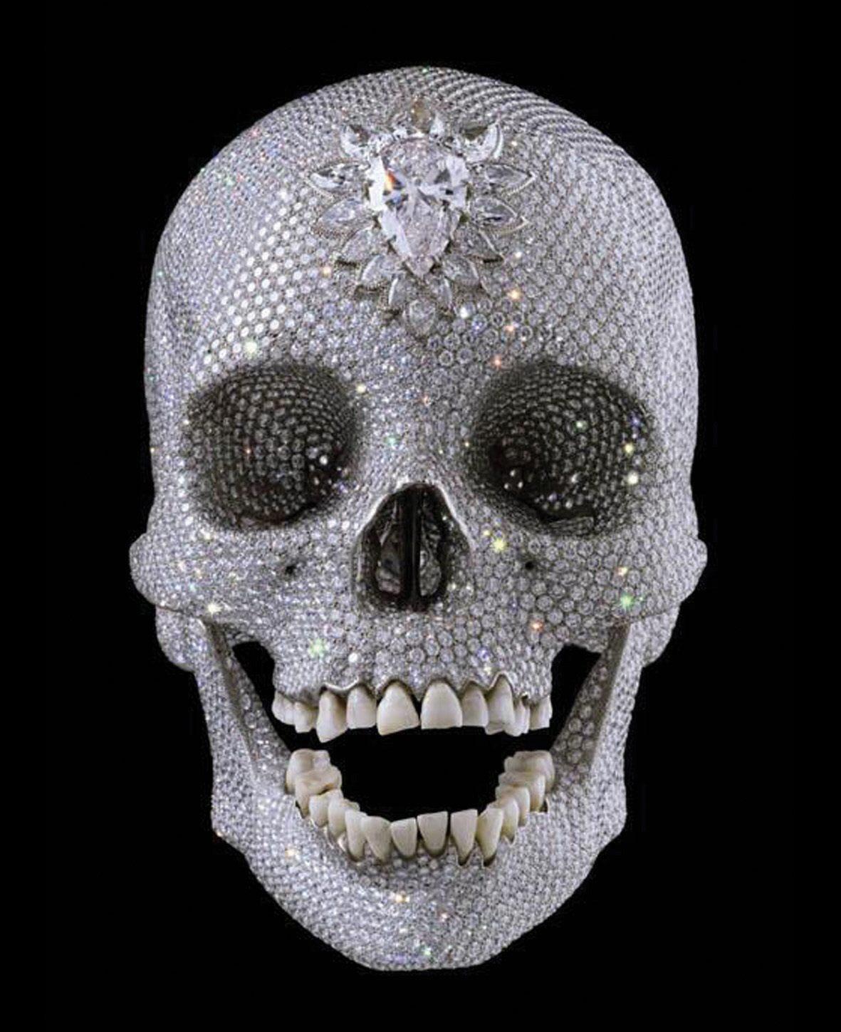 백금, 다이아몬드로 만든 허스트의 ‘신의 사랑을 위하여’(2007년). 사진 출처 국립현대미술관