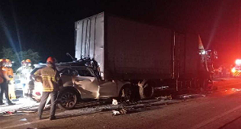 지난달 15일 경남 함양군 광주대구고속도로 거창 나들목 인근에서 발생한 고속도로 2차 사고 현장. 한국도로공사 제공