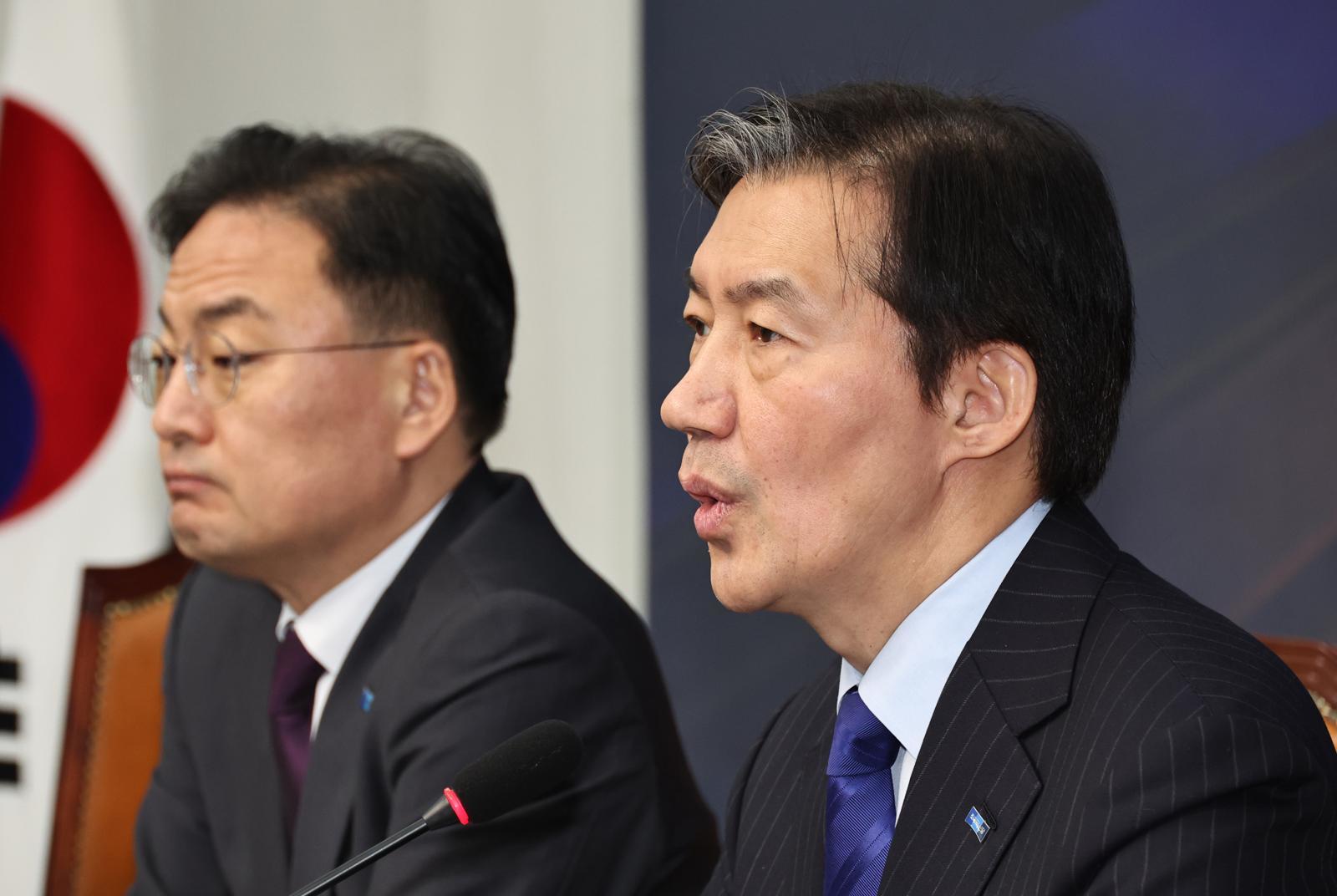 조국 조국혁신당 대표가 26일 오전 서울 여의도 국회에서 열린 최고위원회의에서 발언을 하고 있다. 2026.01.26. 뉴시스