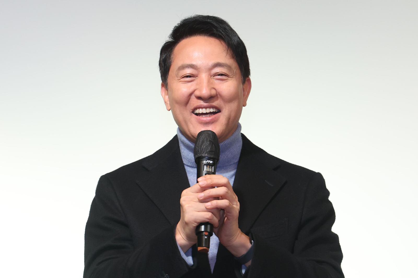 오세훈 서울시장이 24일 오전 서울 강동구 둔촌동 강동중앙도서관에서 열린 서울 패밀리 데이 행사에서 축사하고 있다. 2026.1.24/뉴스1