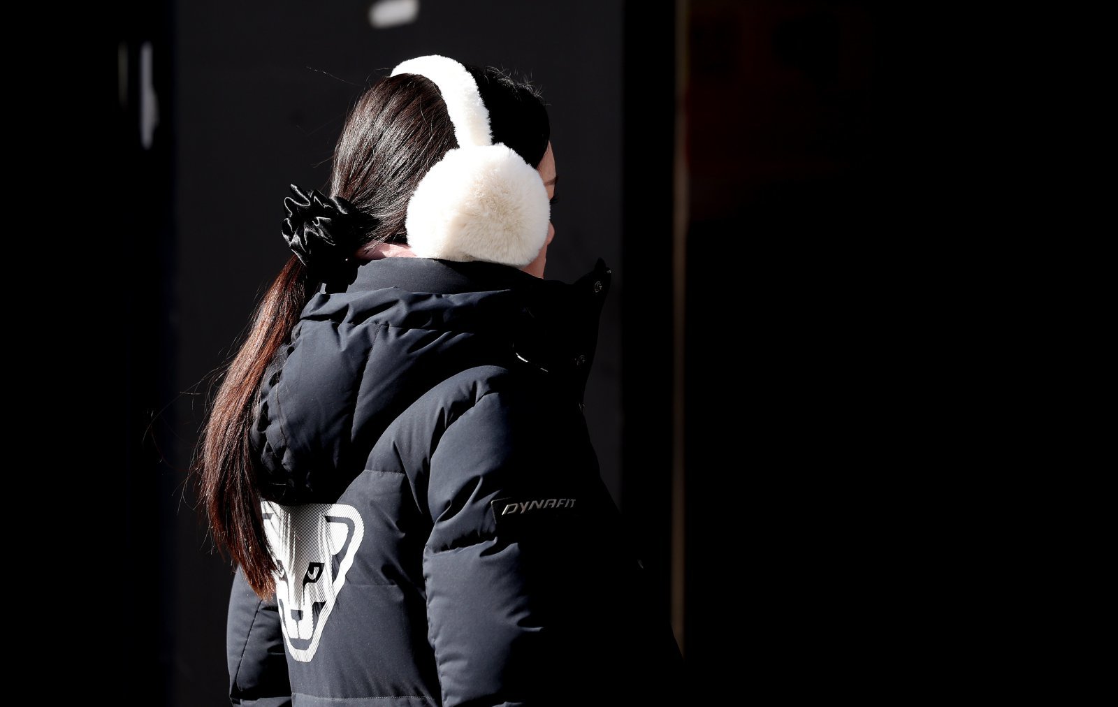 연일 강추위가 이어지고 있는 22일 대구 중구 동성로에서 두꺼운 옷차림을 한 시민이 이동하고 있다. 2026.01.22. [대구=뉴시스]