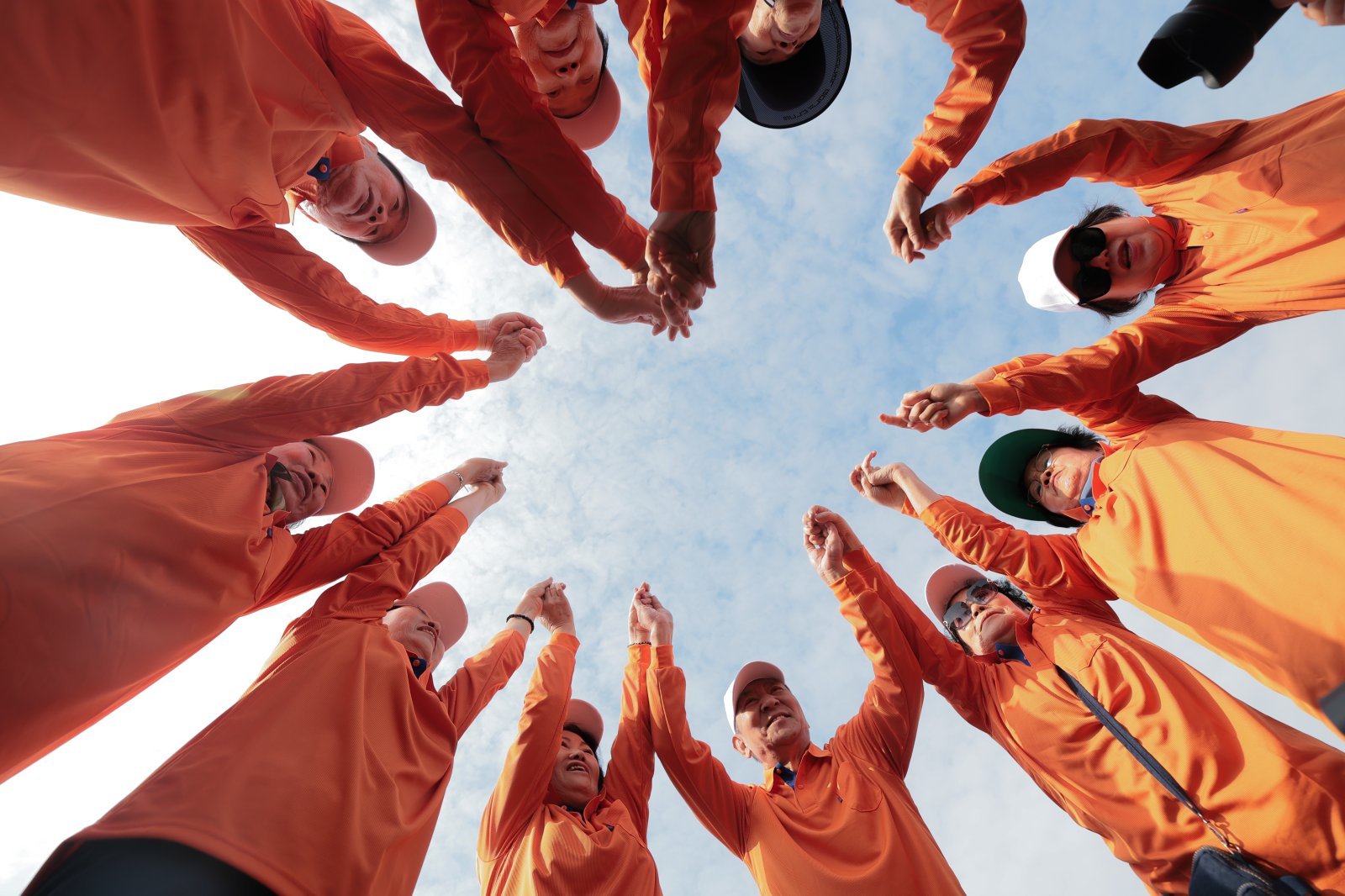 서울 용산구 효창운동장에서 열린 제25회 대한노인회 서울시연합회 ‘시니어올림픽’에 참석한 어르신들이 즐거운 시간을 보내고 있다. 2025.10.31/뉴스1