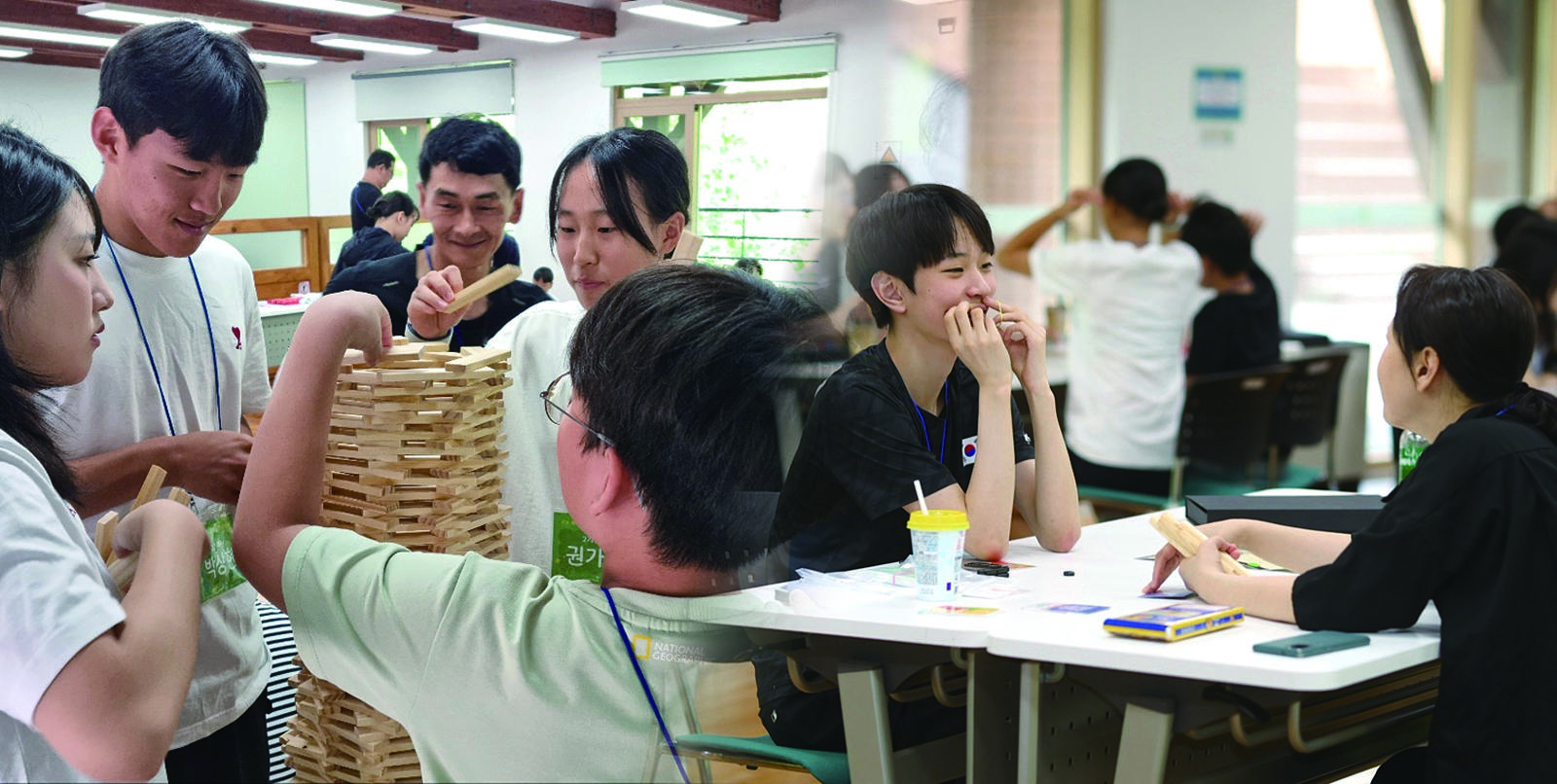 교보생명과 교보교육재단이 지난해 주최한 ‘체육꿈나무 가족사랑캠프’에서 선수들과 가족들이 다양한 프로그램을 함께하면서 즐거워하고 있다. 교보교육재단 제공