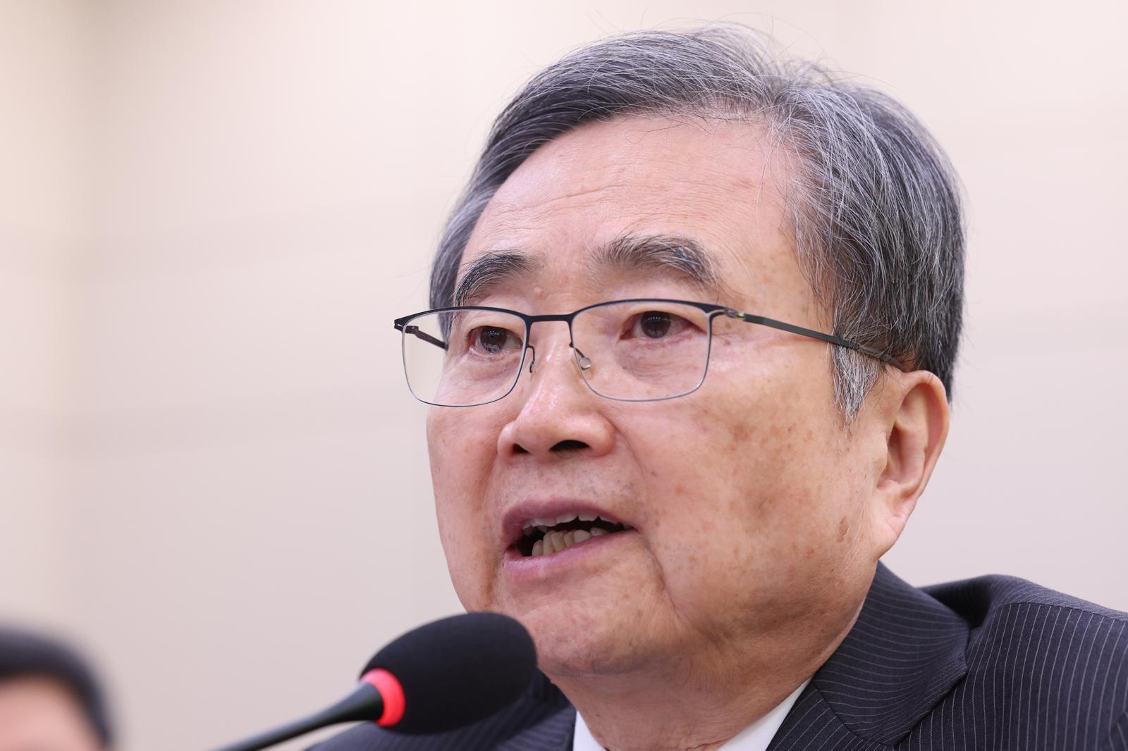 조현 외교부 장관이 28일 서울 여의도 국회에서 열린 외교통일위원회 전체회의에서 현안 질의에 답변하고 있다. 2026.1.28/뉴스1