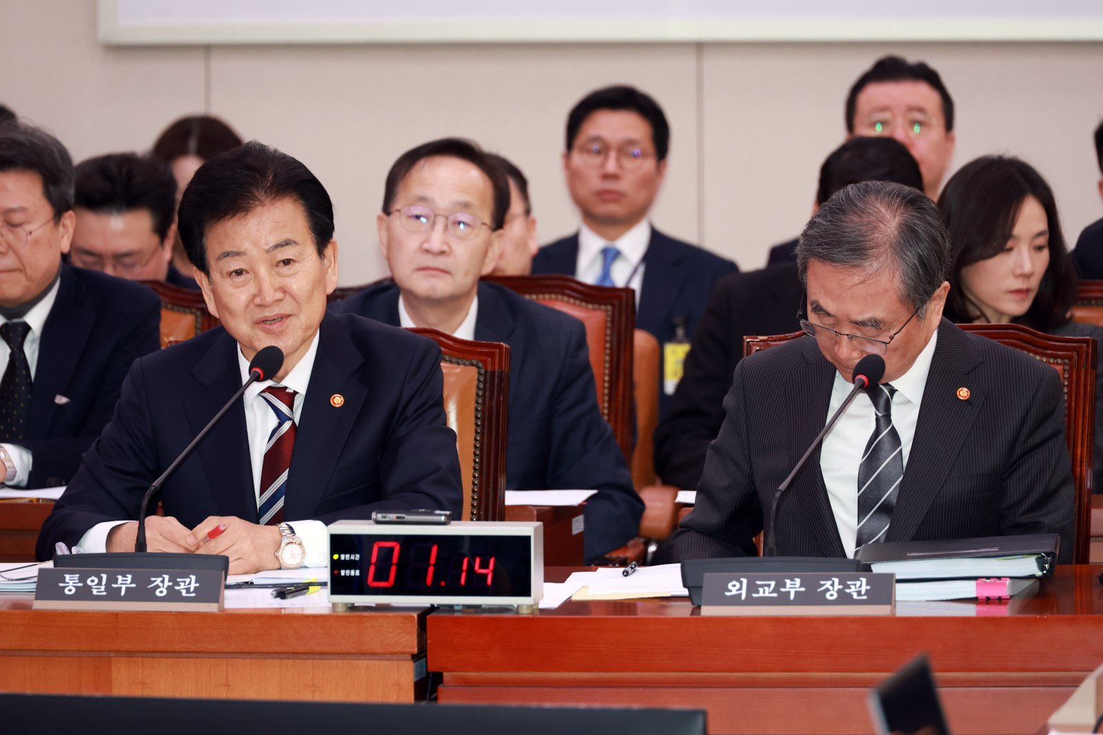 정동영 통일부 장관이 28일 서울 여의도 국회에서 열린 외교통일위원회의 현안질의에서 의원 질의에 답하고 있다. 2026.01.28. 뉴시스