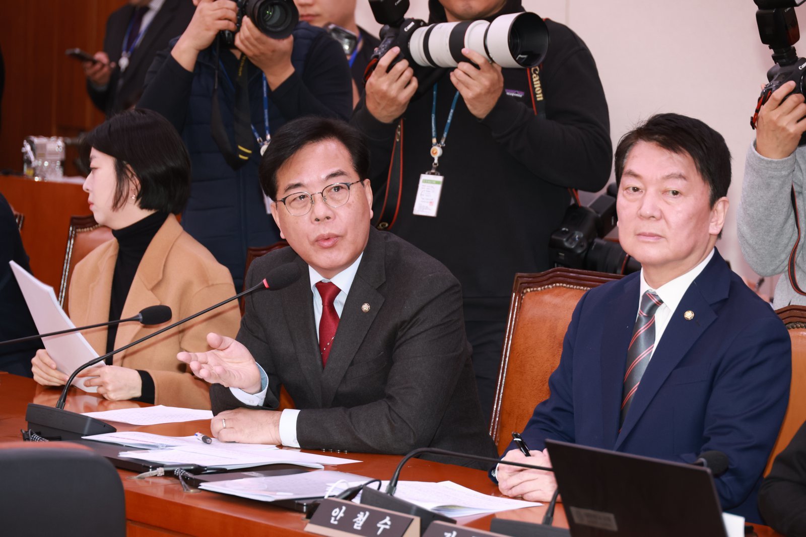 송언석 국민의힘 원내대표가 28일 서울 여의도 국회에서 열린 외교통일위원회의 현안질의에서 질의하고 있다. 2026.01.28 뉴시스