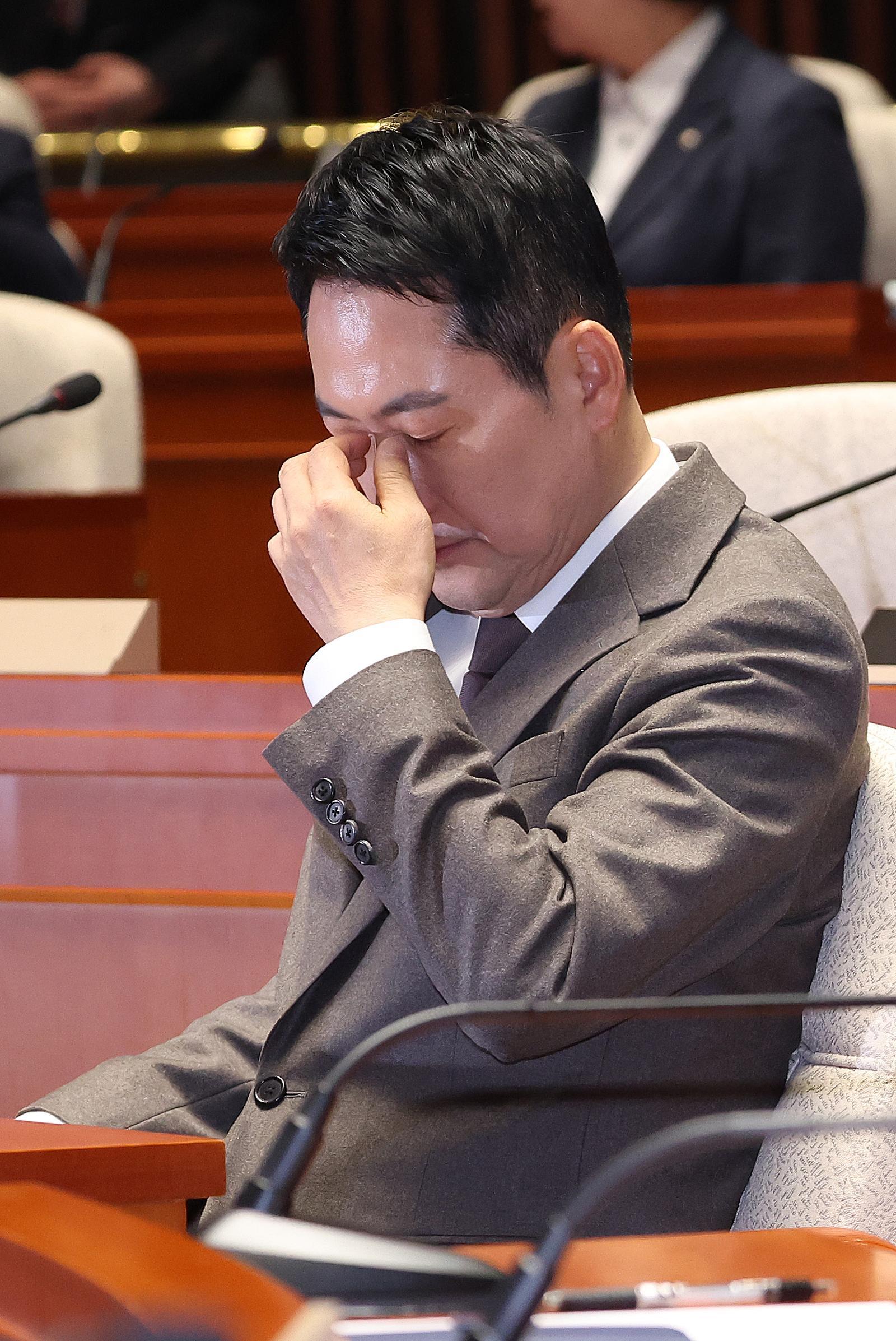 장동혁 국민의힘 대표가 29일 서울 여의도 국회에서 열린 의원총회에서 생각에 잠겨 있다. 2026.1.29 뉴스1