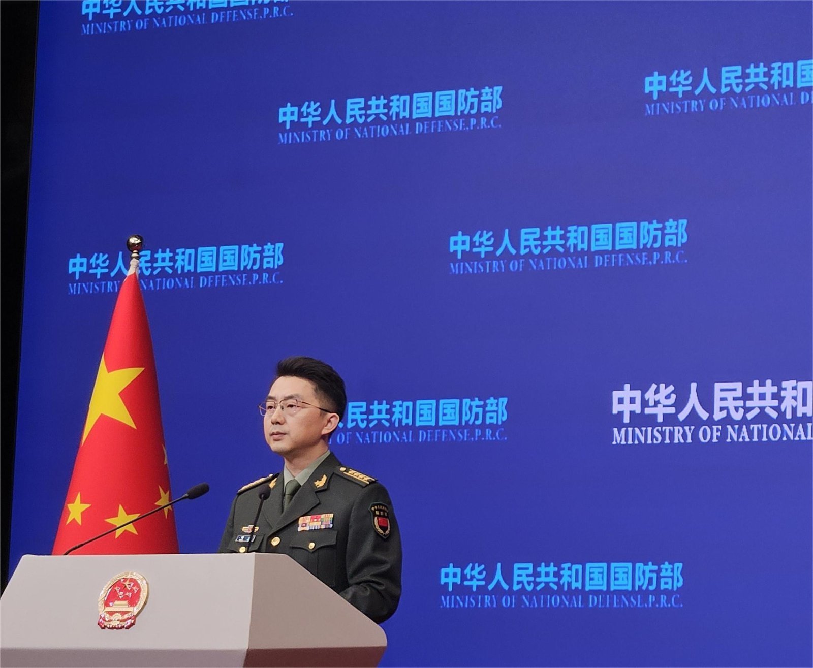 장빈 중국 국방부 대변인이 29일 정례브리핑에서 발언하고 있다. 2026.1.29 ⓒ News1