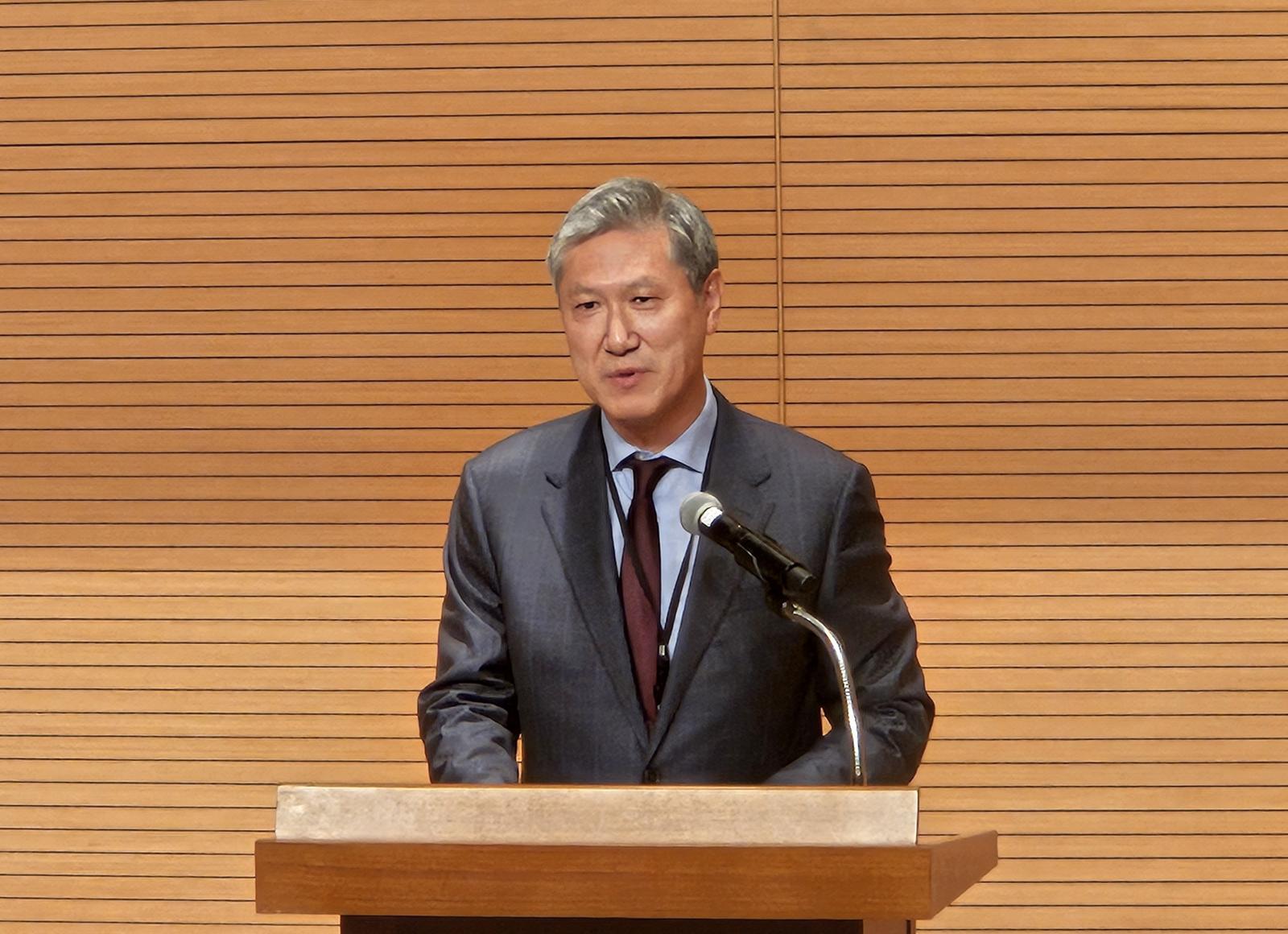 노재헌 신임 주중국대사가 16일 오후 중국 베이징 차오양구 주중대사관에서 취임식을 갖고 취임사를 하고 있다. 2025.10.16 [베이징=뉴시스]