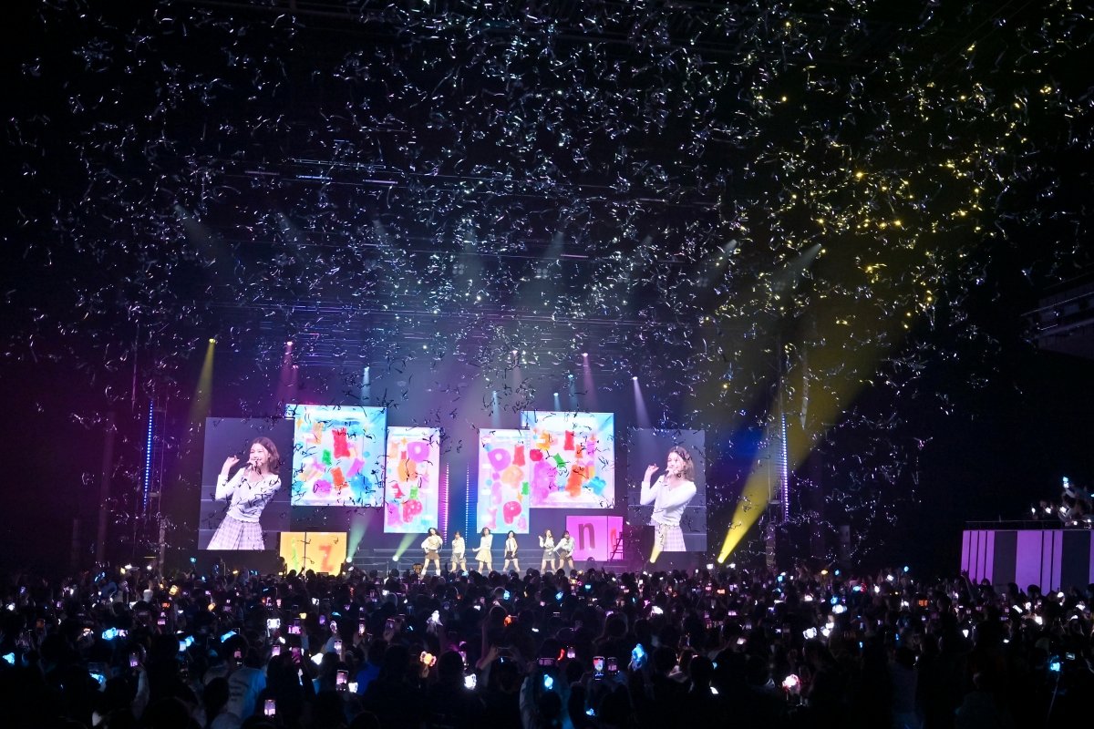 [사진 = 웨이크원 제공]