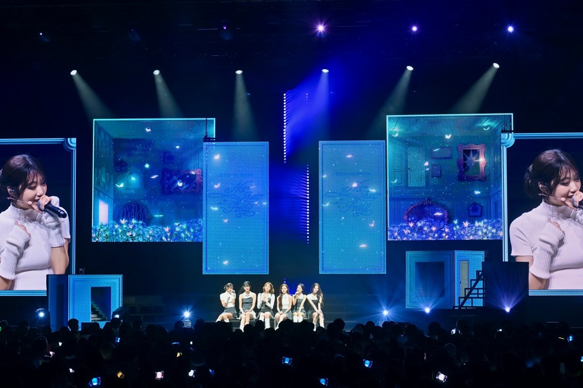 [사진 = 웨이크원 제공]