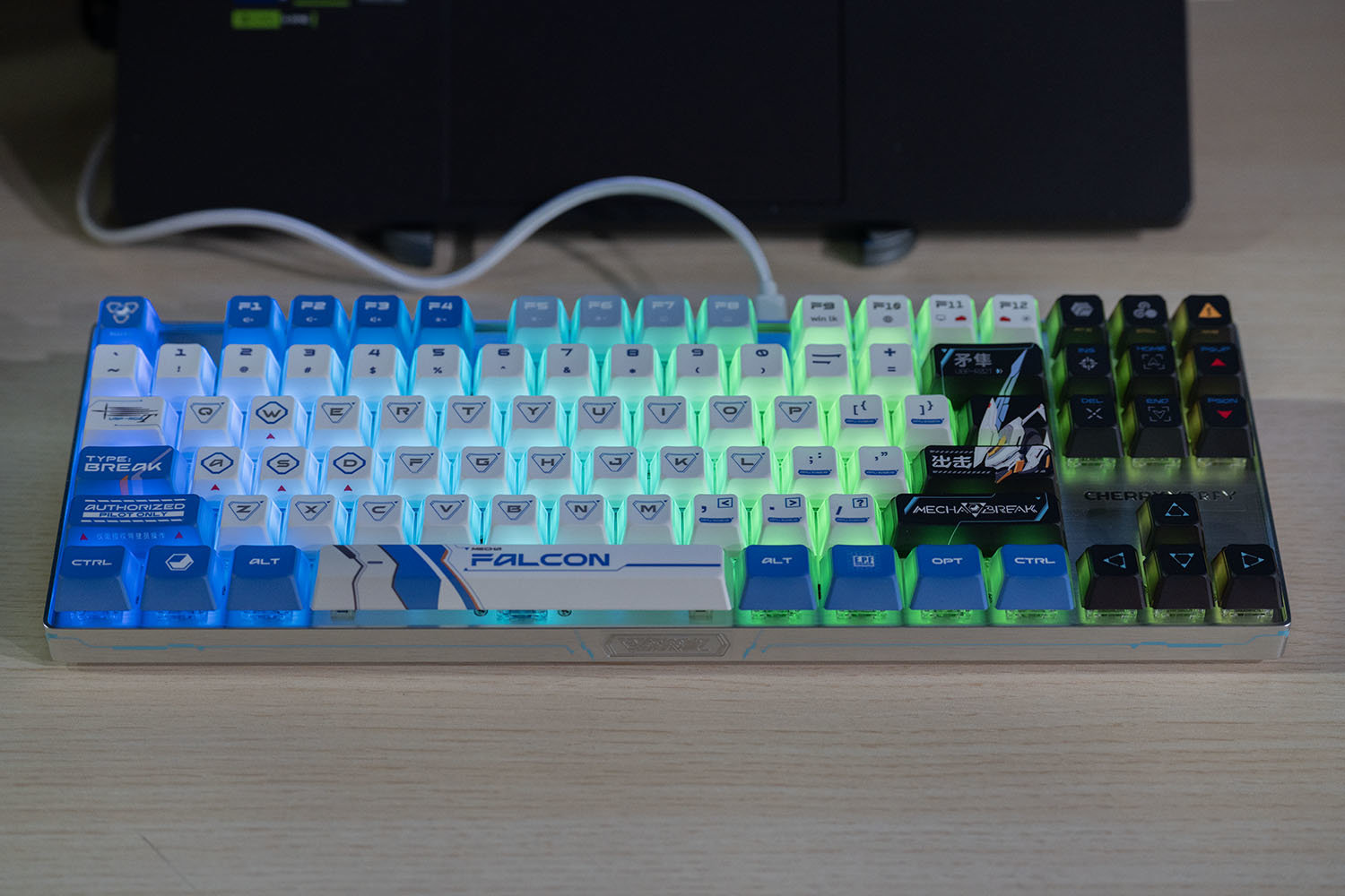 체리 엑스트리파이 MX 8.2 프로 TMR TKL 와이어리스 / 출처=IT동아