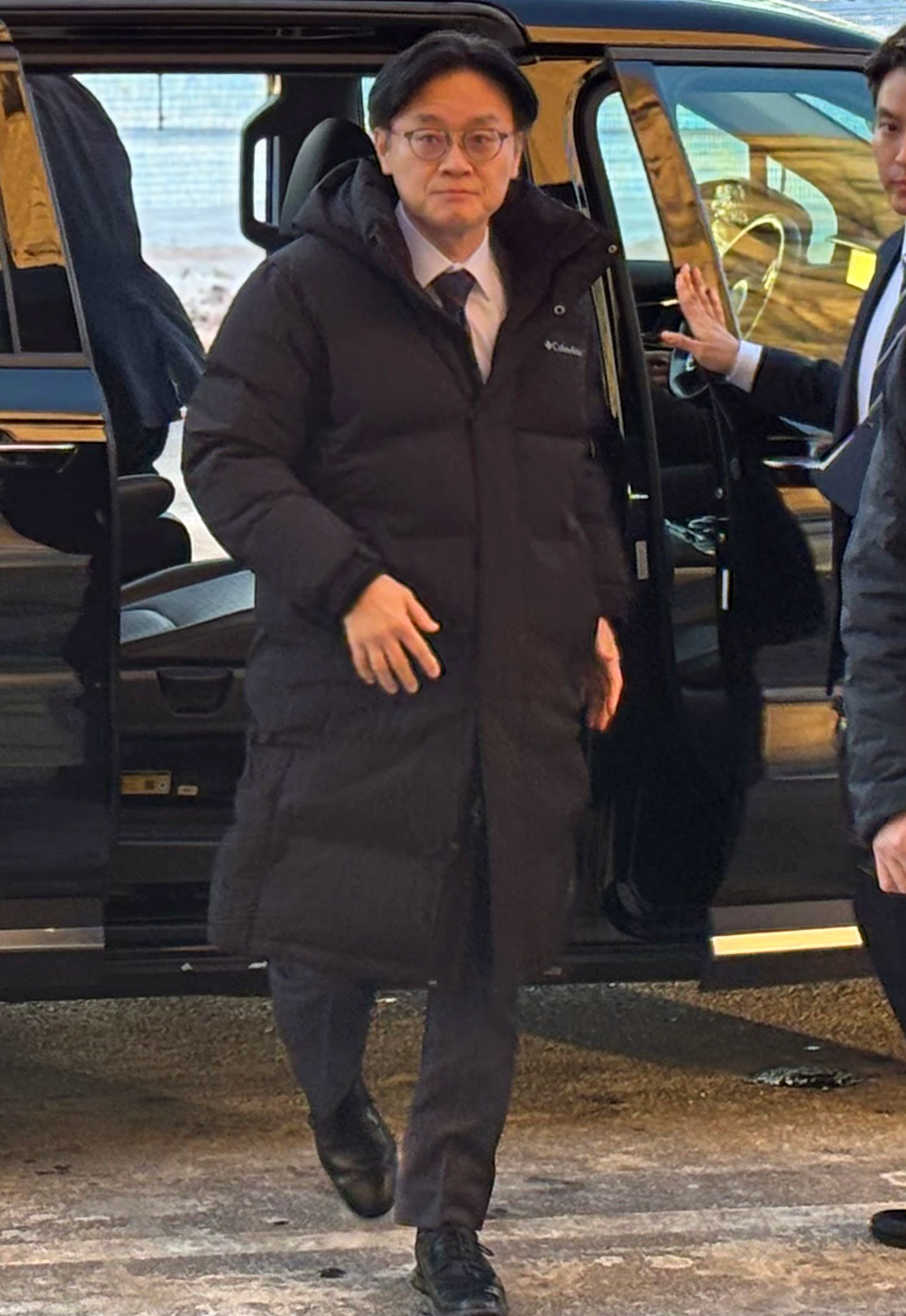 김정관 산업통상부 장관이 29일(현지 시간) 하워드 러트닉 미국 상무장관을 만나기 위해 미국 워싱턴 상무부 청사로 들어서고 있다. 워싱턴=뉴시스