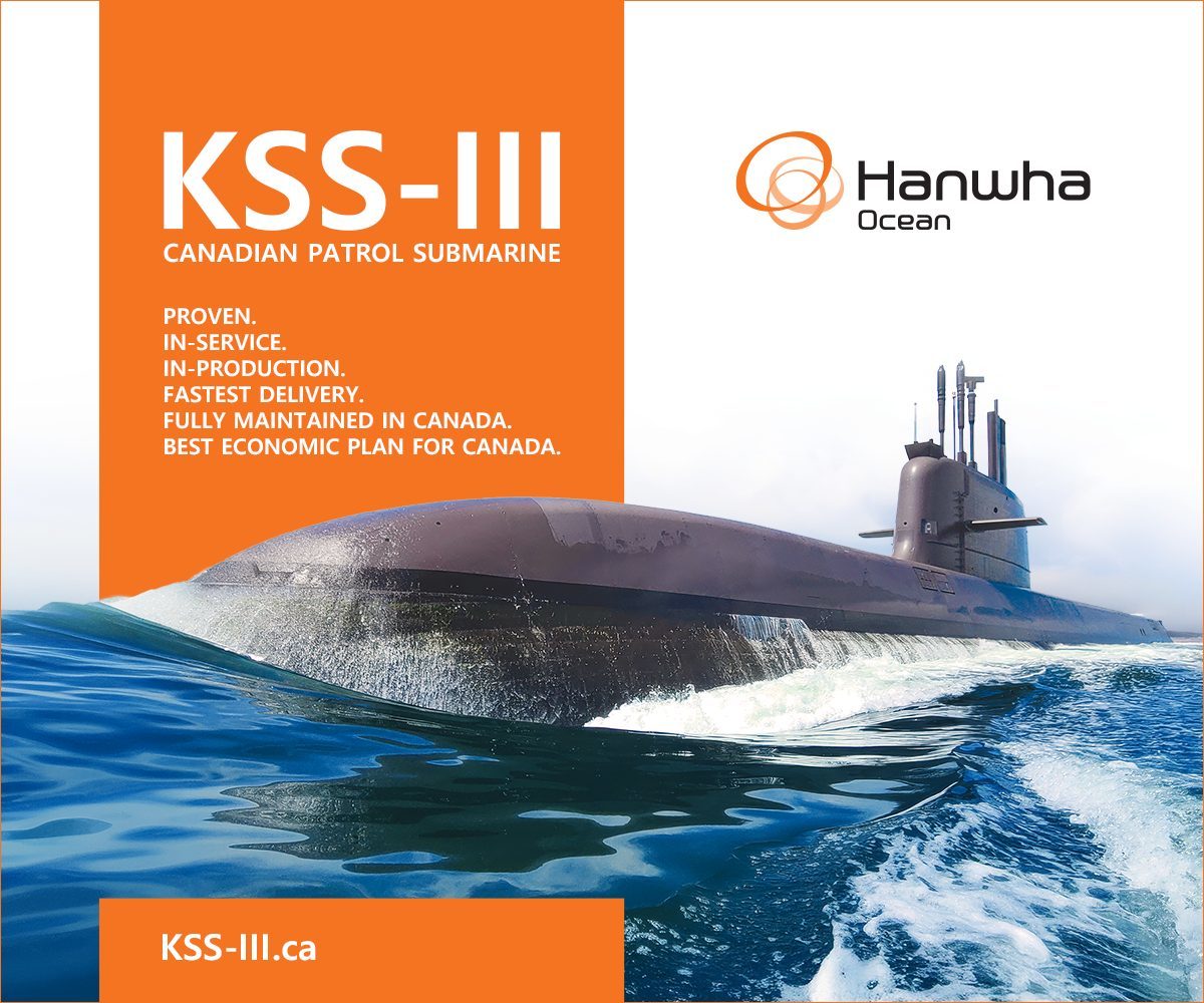 한화가 캐나다 현지에 내건 차세대 잠수함 도입 사업 광고.