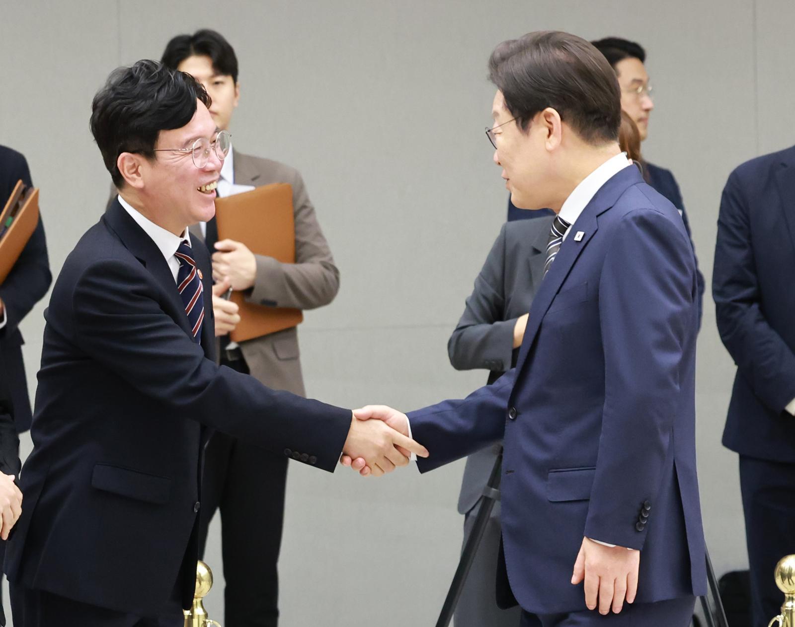 李 ‘임금체불 최소화’ 칭찬했지만…임금체불 총액은 역대 최고액 경신