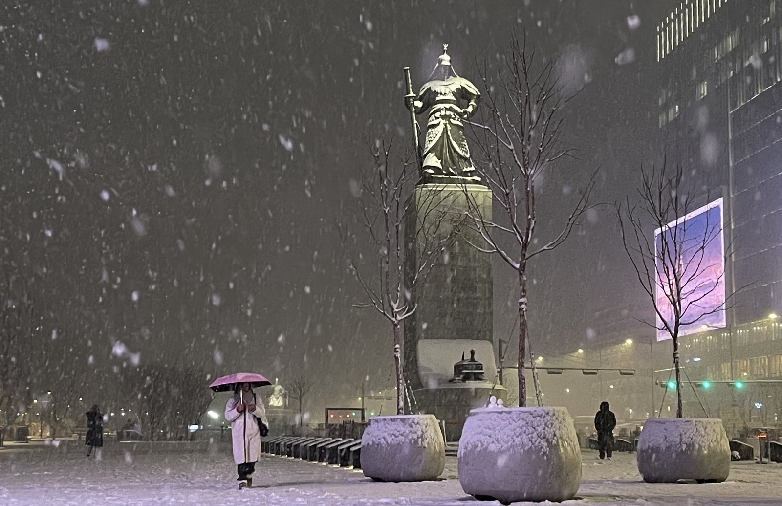 밤 9시부터 서울 ‘대설예비특보’…“교통 등 경찰 300명 투입”