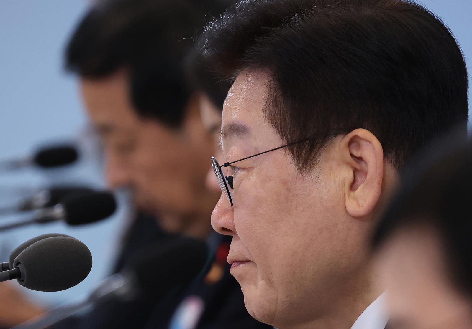 이재명 대통령이 30일 청와대에서 열린 국가창업시대 전략회의 ‘K-스타트업이 미래를 만든다’에서 참석자를 바라보고 있다. 2026.01.30 청와대통신사진기자단