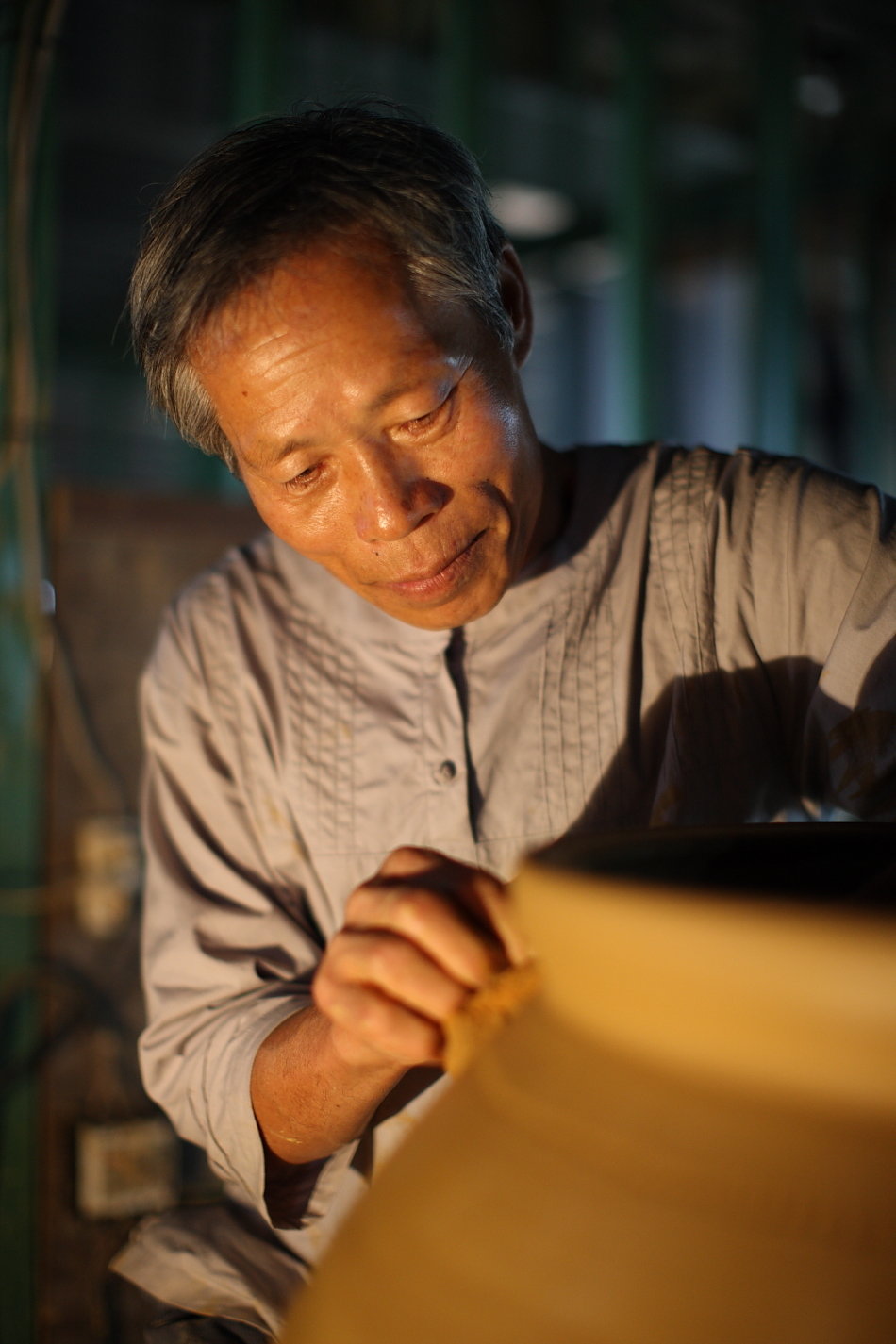 국가무형유산 ‘옹기장’ 보유자로 인정 예고된 방춘웅 씨(국가유산청 제공)