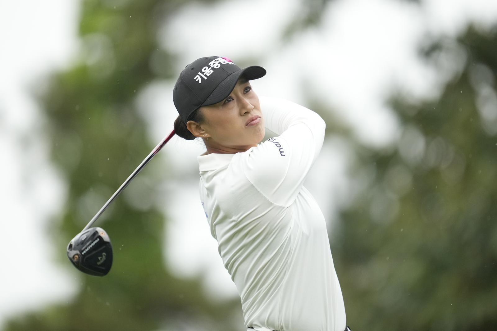 악천후에 멈춘 양희영의 거센 추격